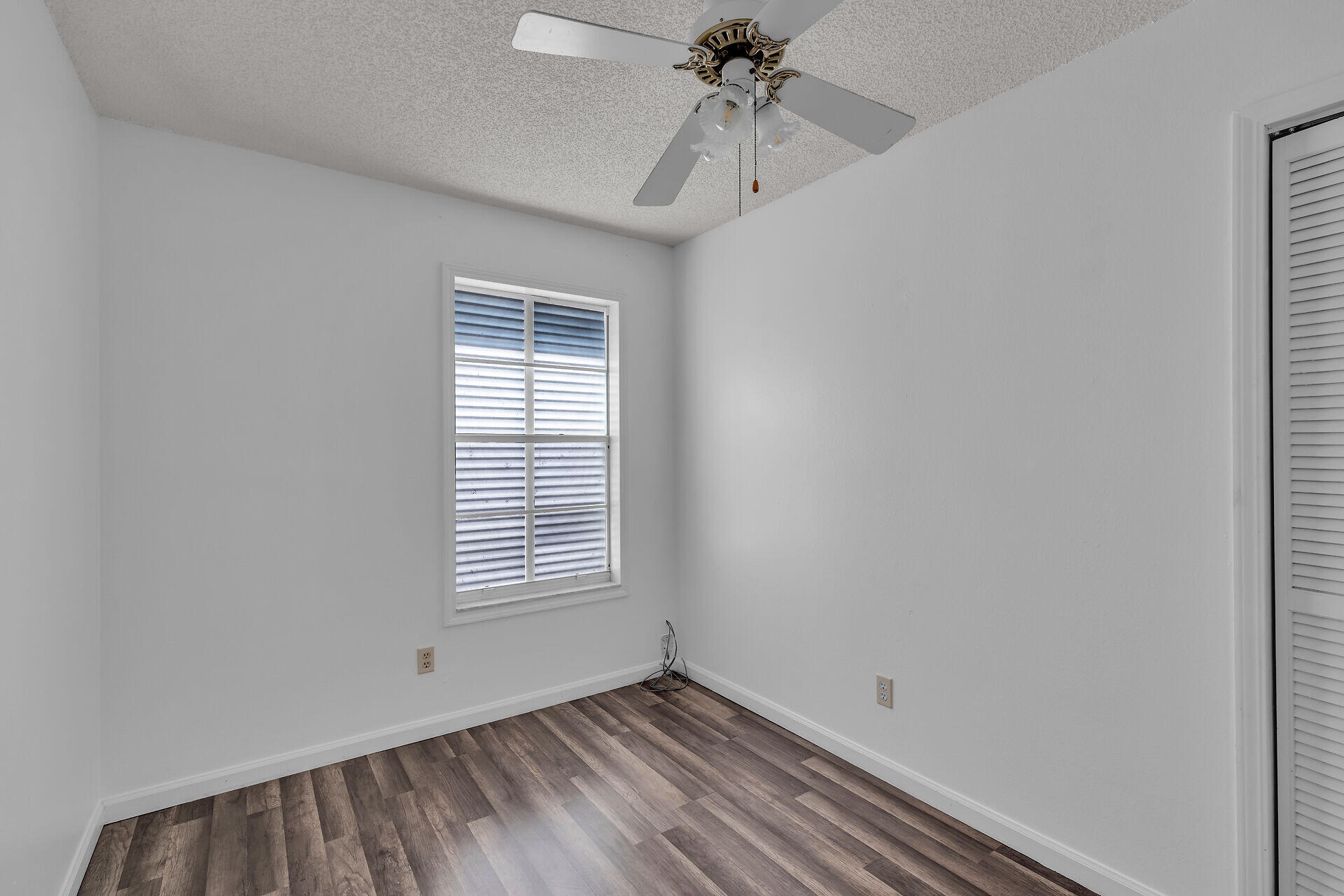 31130 Avenue I Property Photo 33