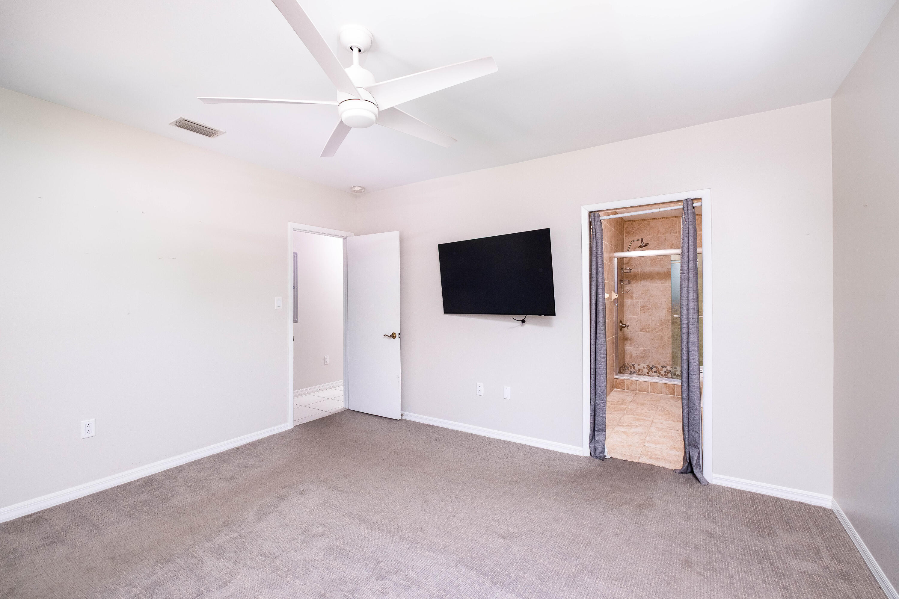 282 S Coconut Palm Boulevard Property Photo 14