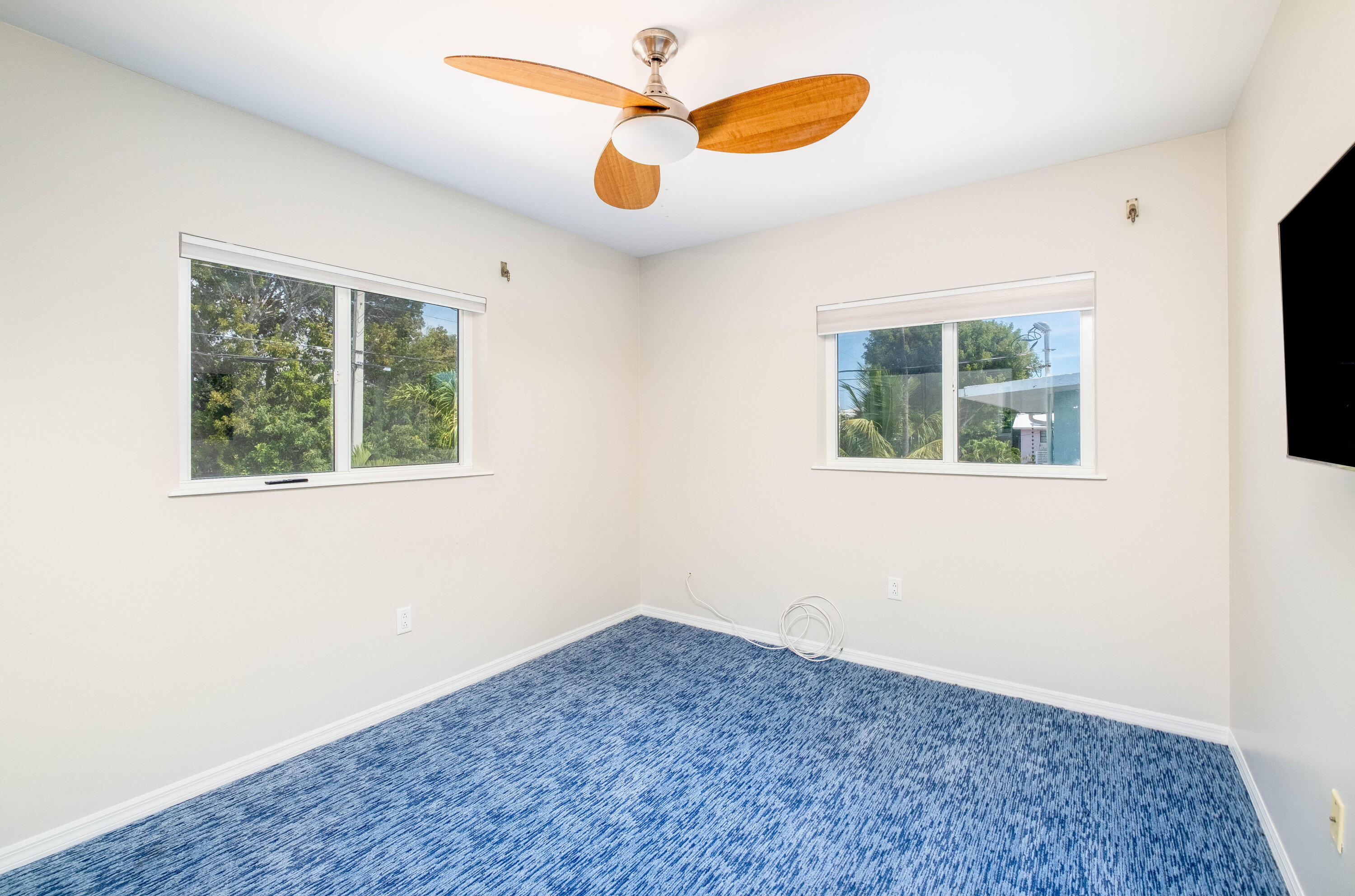 282 S Coconut Palm Boulevard Property Photo 16