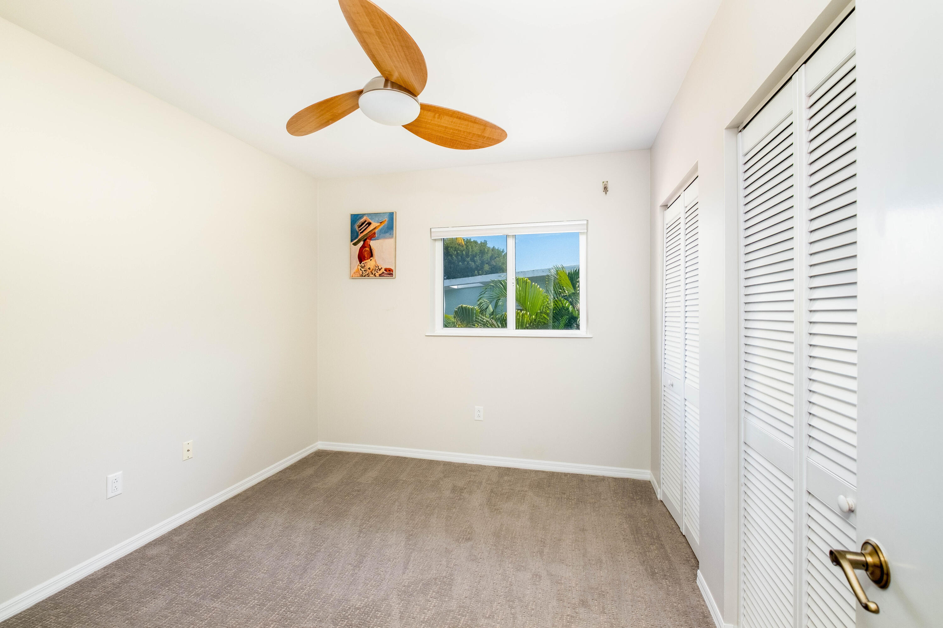 282 S Coconut Palm Boulevard Property Photo 19