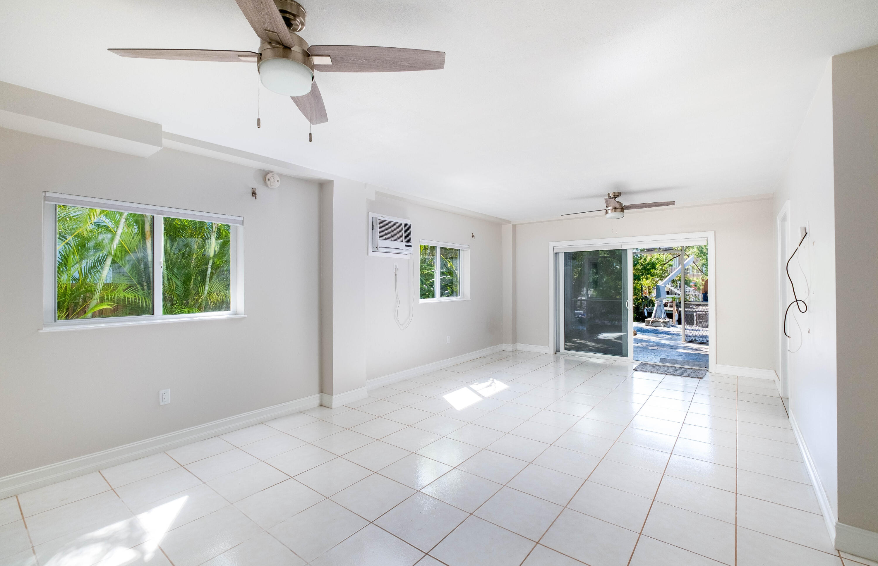 282 S Coconut Palm Boulevard Property Photo 25