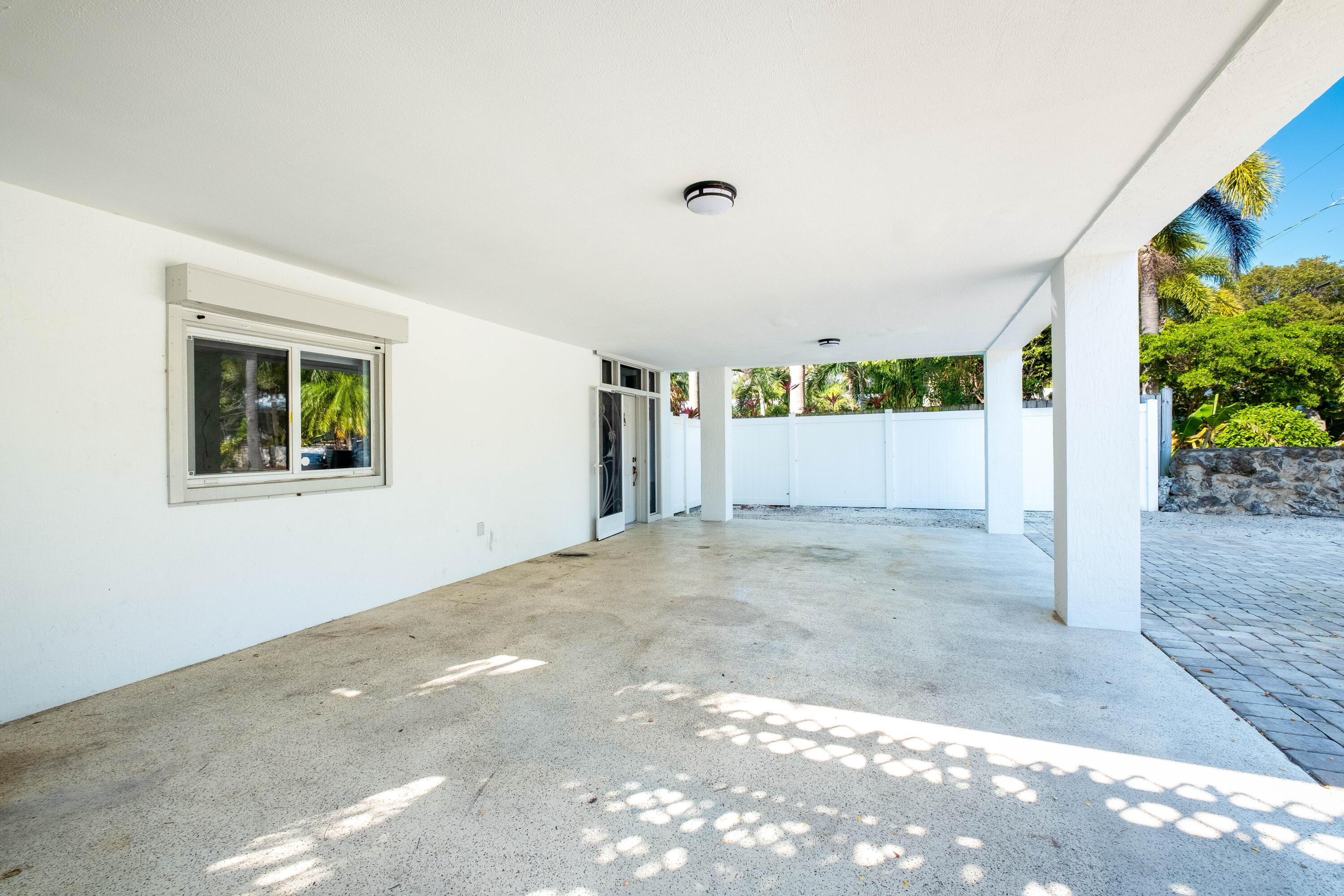 282 S Coconut Palm Boulevard Property Photo 36