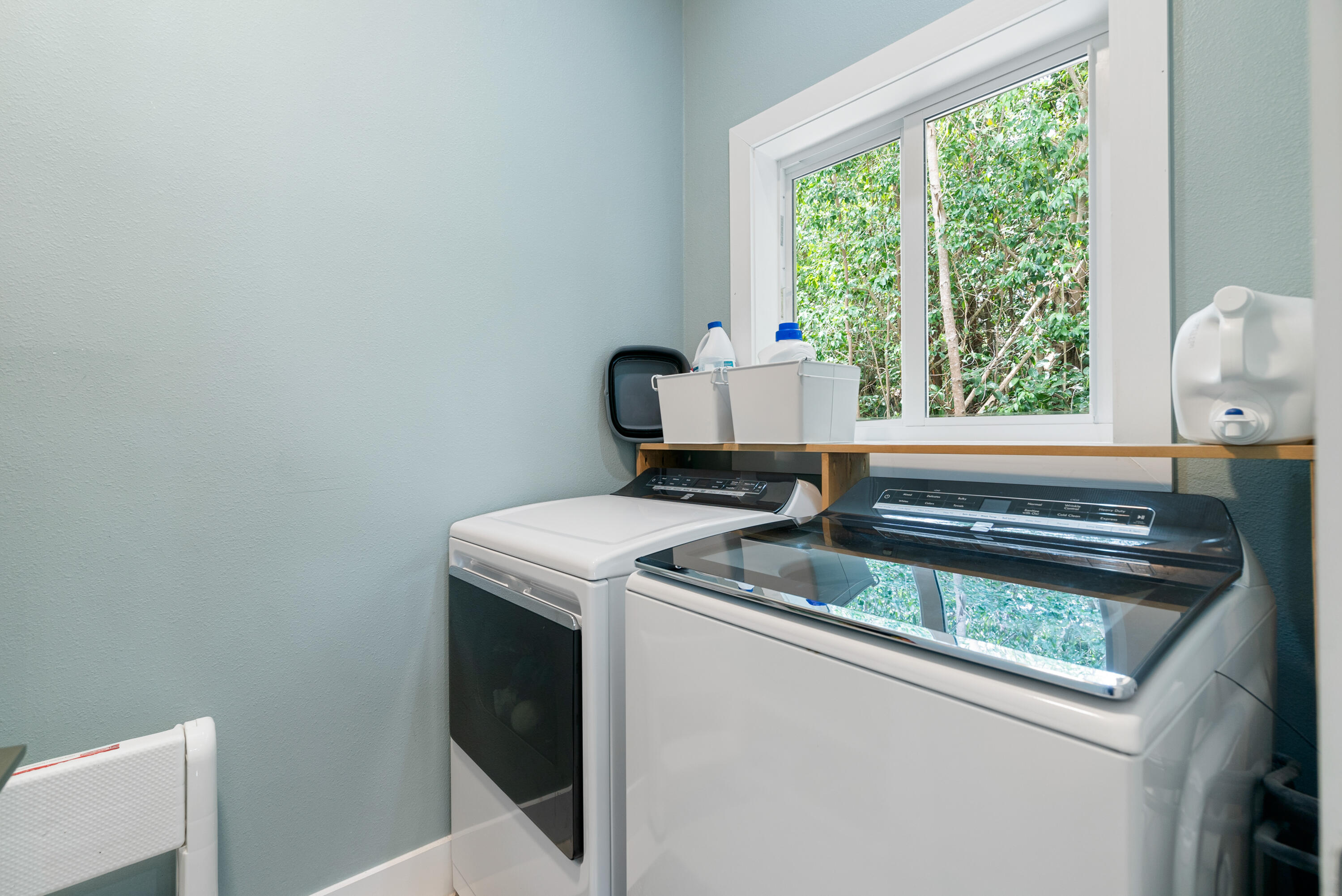 223 Lignumvitae Drive Property Photo 16