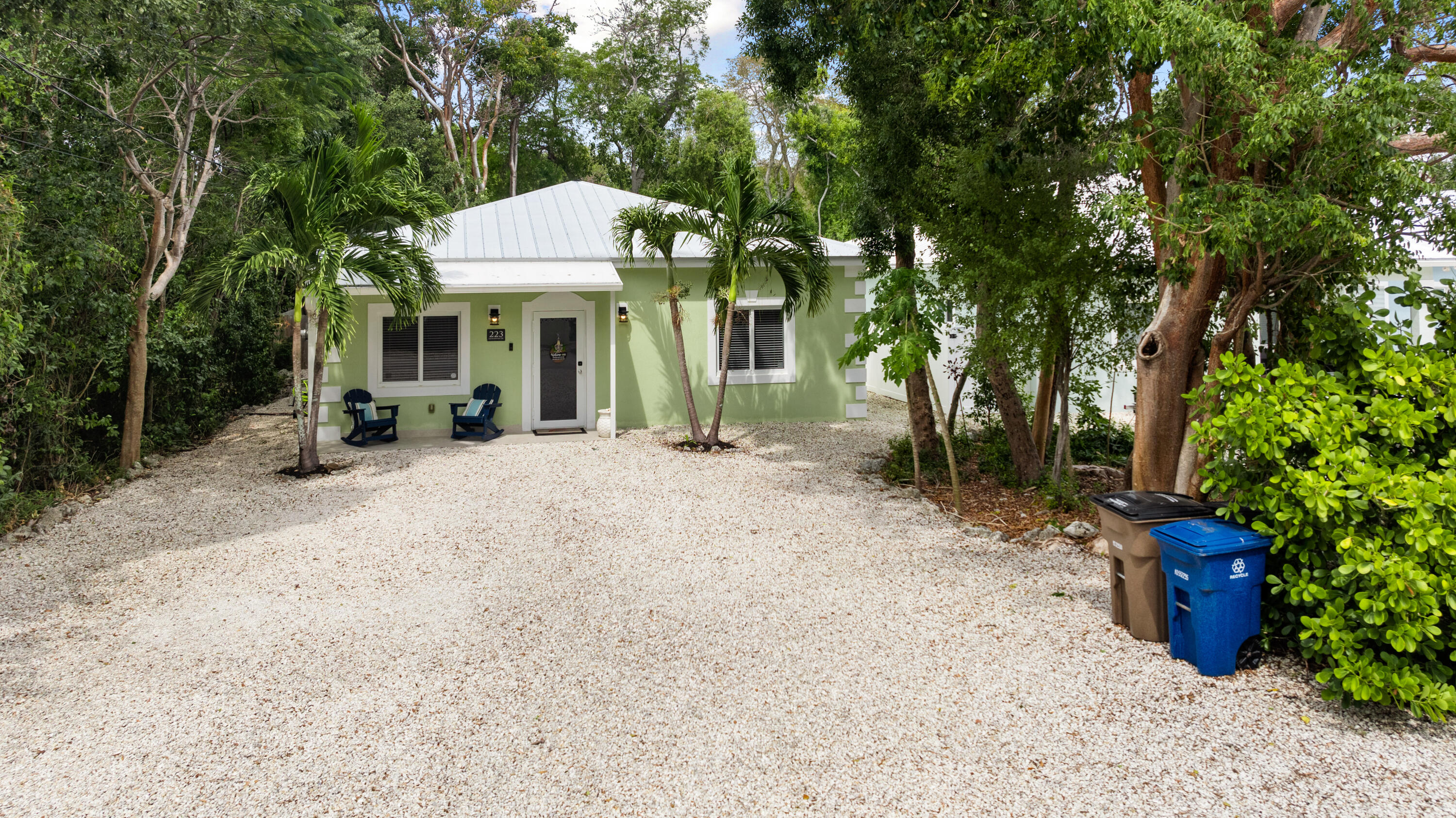 223 Lignumvitae Drive Property Photo 34