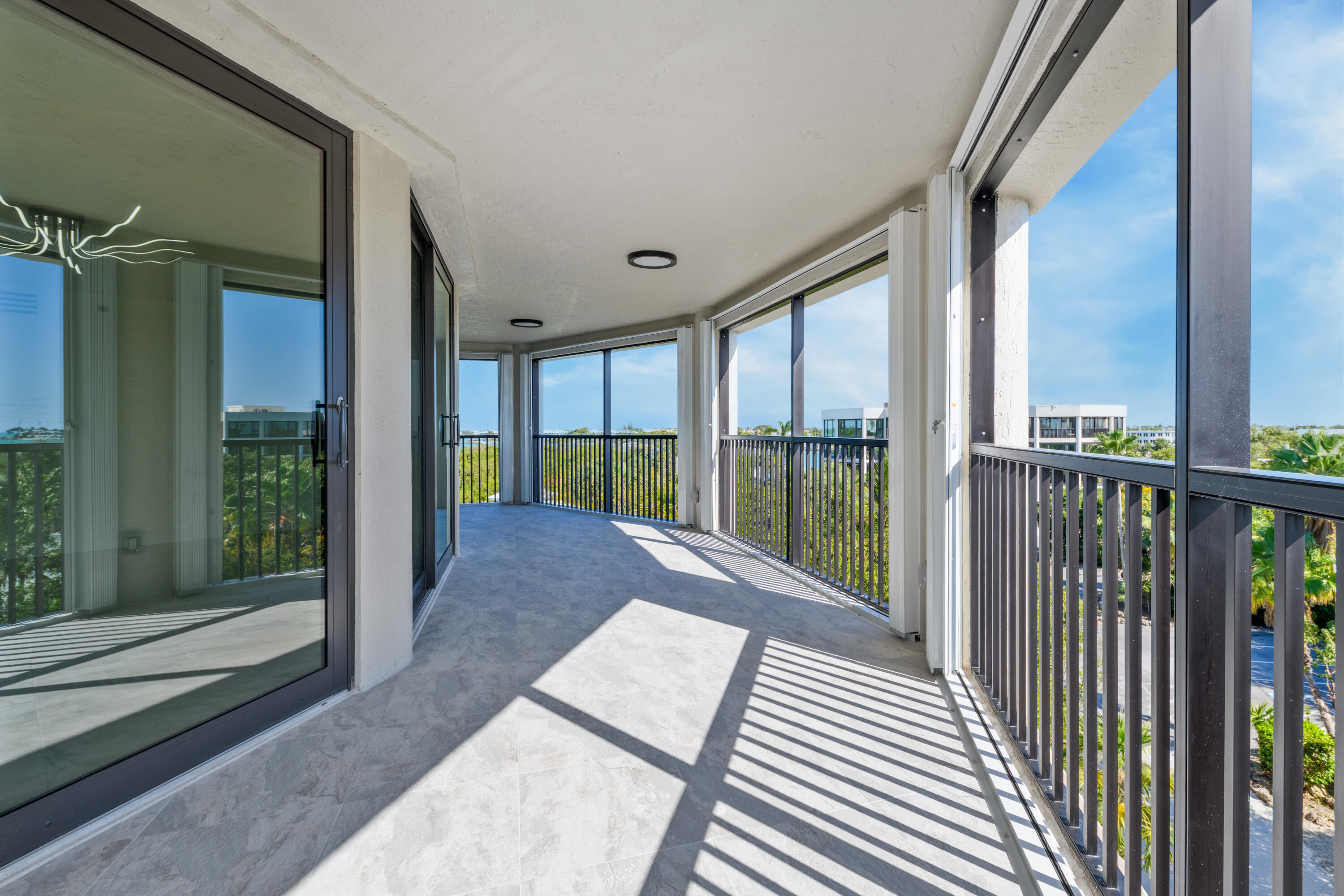 6403 Gulf Of Mexico Boulevard, 403 Property Photo 27