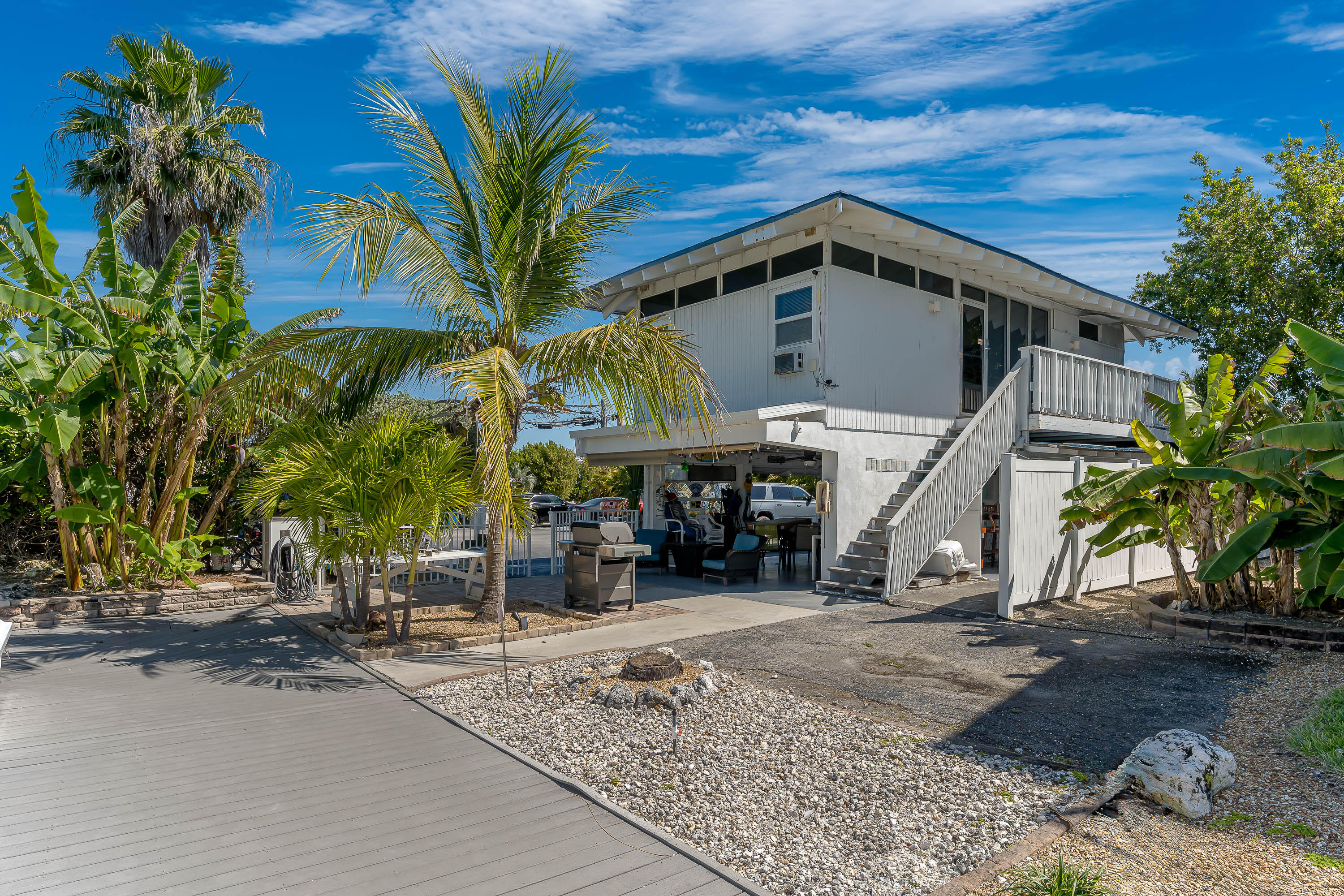 97 Coco Plum Drive, B-27 Property Photo 15