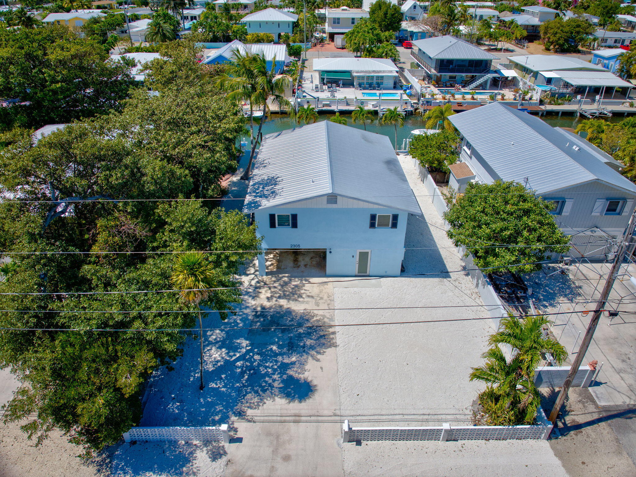 2305 Grouper Drive Property Photo 2
