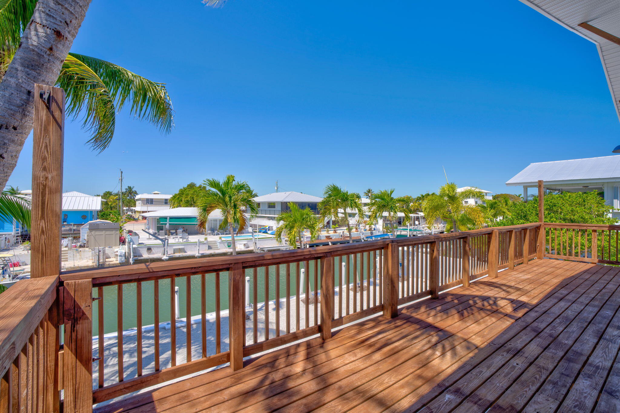 2305 Grouper Drive Property Photo 3