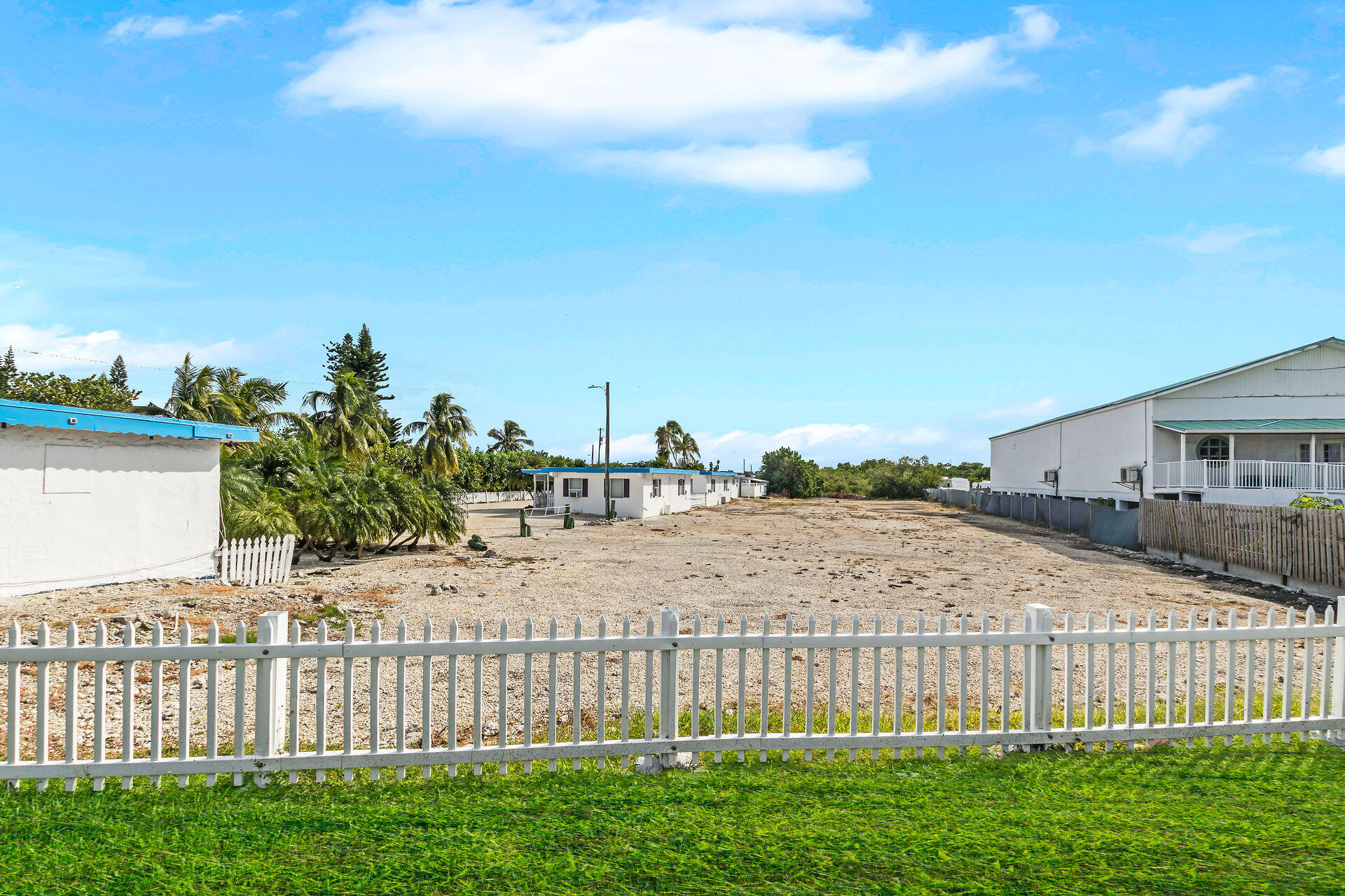 12685 Overseas Highway Property Photo 3