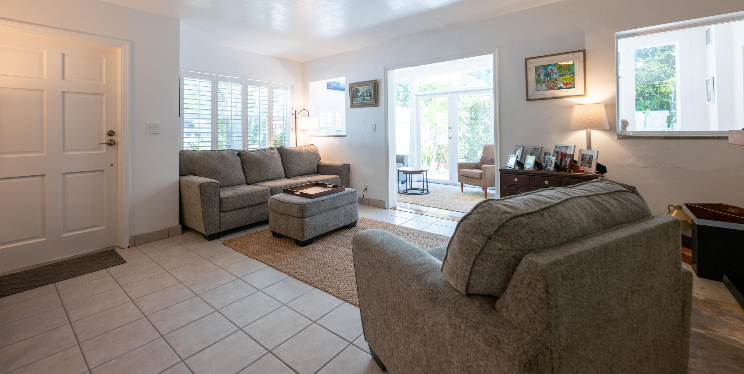 1412 Johnson Street Property Photo 4