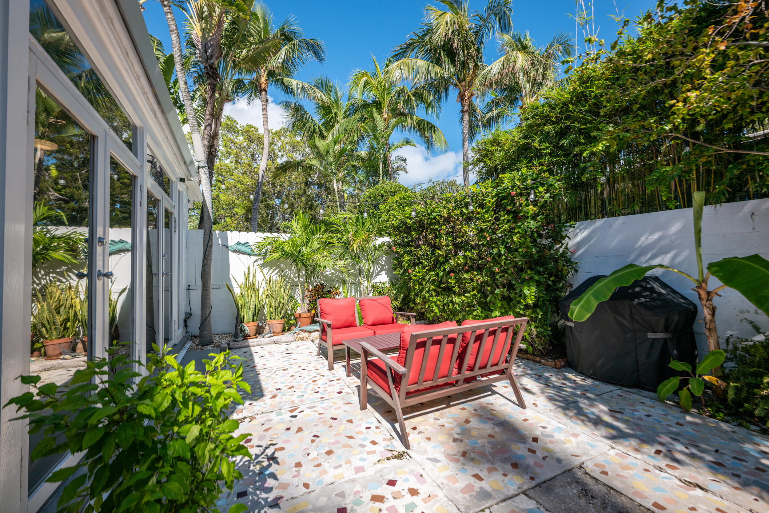 1412 Johnson Street Property Photo 15