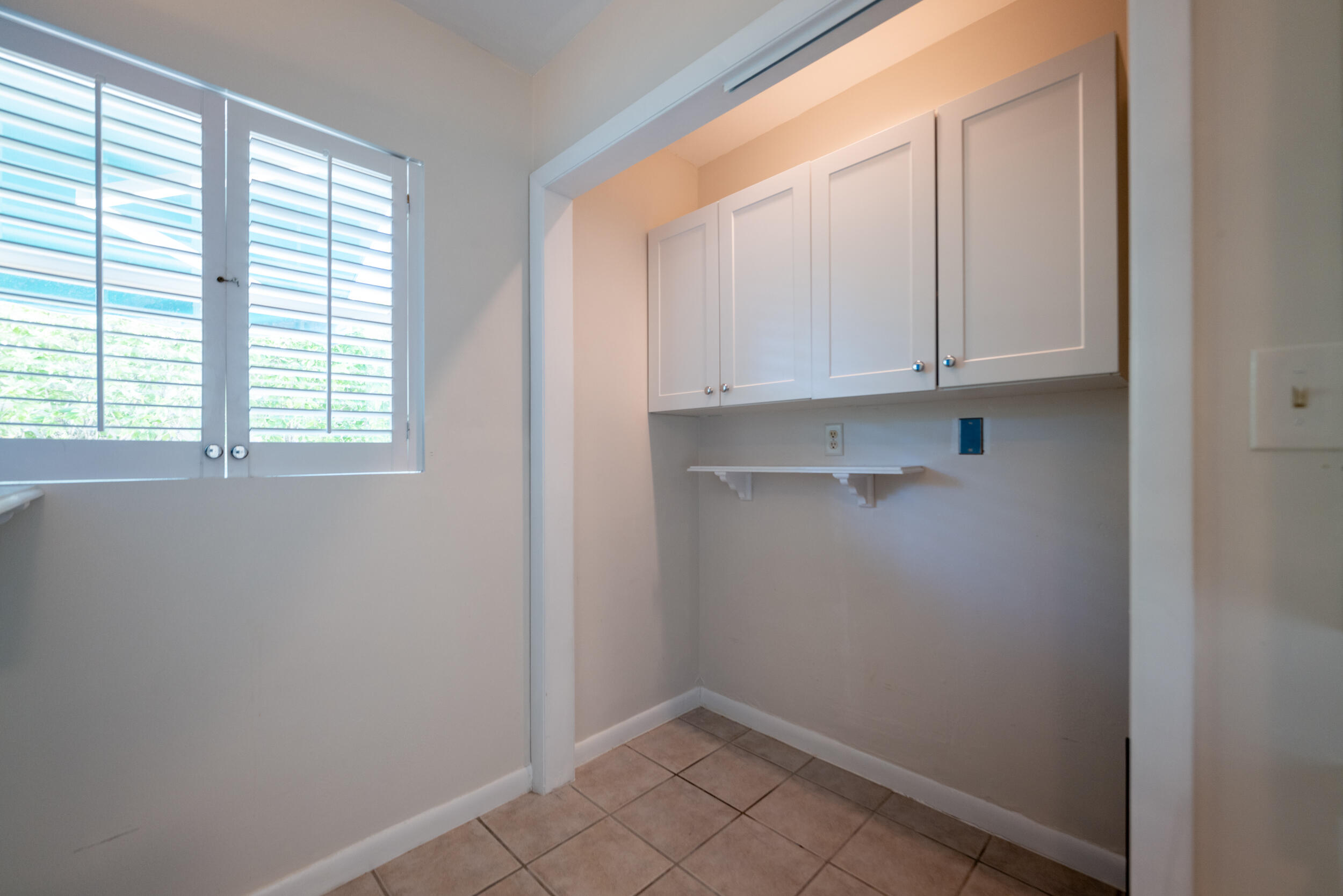 1412 Johnson Street Property Photo 27