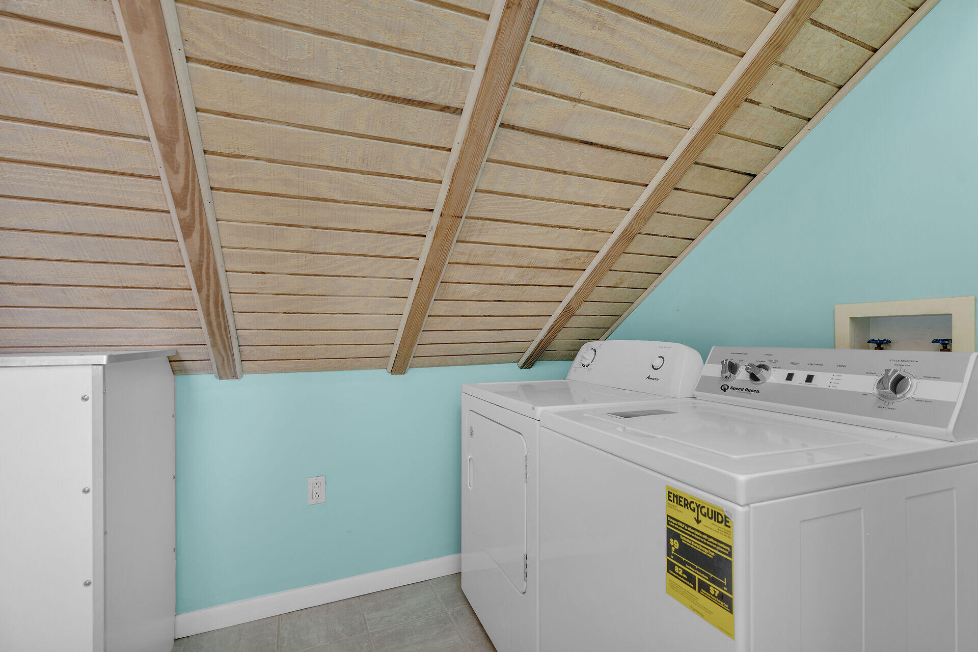 3 E Kyle Way Property Photo 18