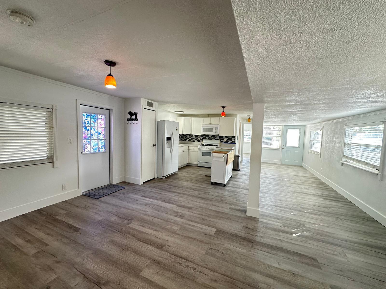 1693 Bayview Drive, 0 Property Photo 3
