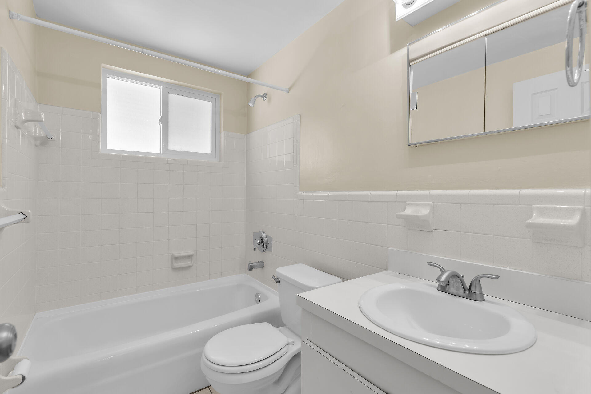 421 10th Street Property Photo 11