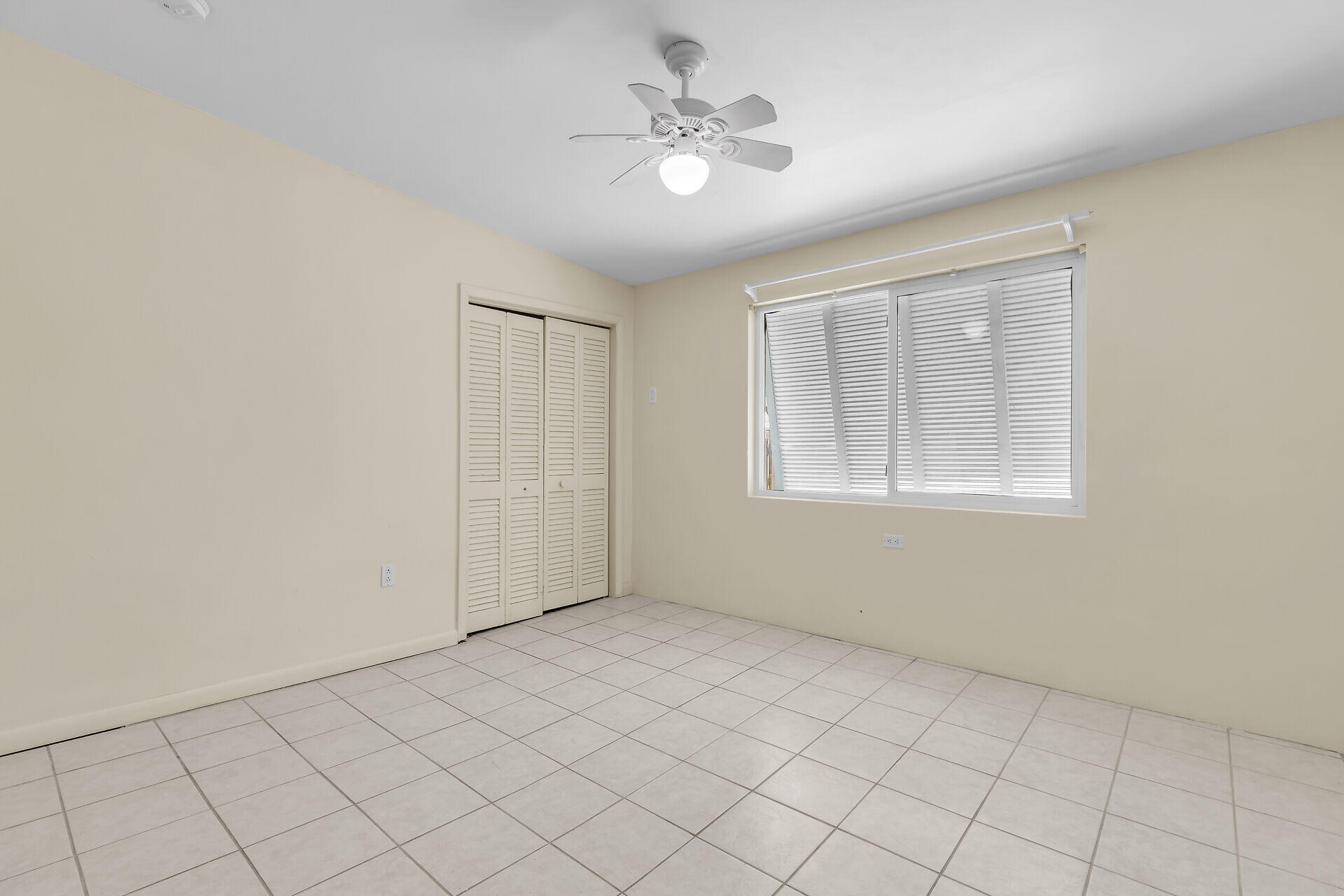 421 10th Street Property Photo 12