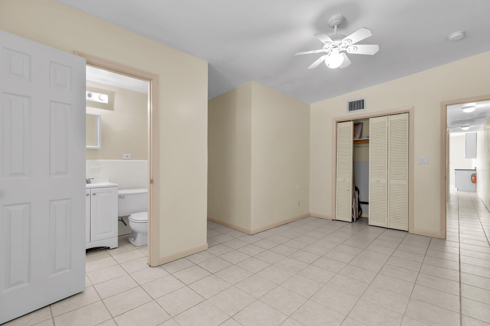 421 10th Street Property Photo 15