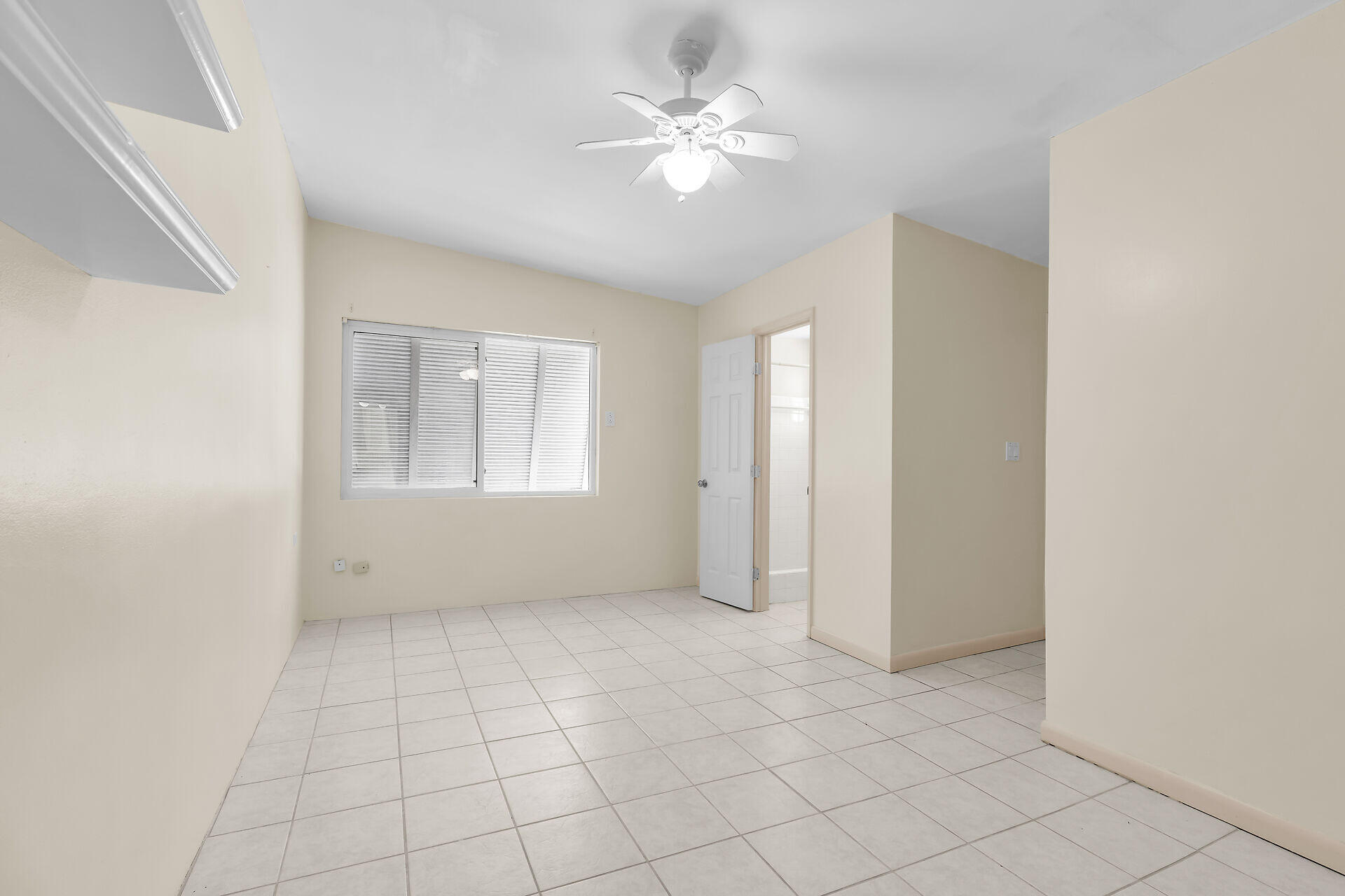 421 10th Street Property Photo 17