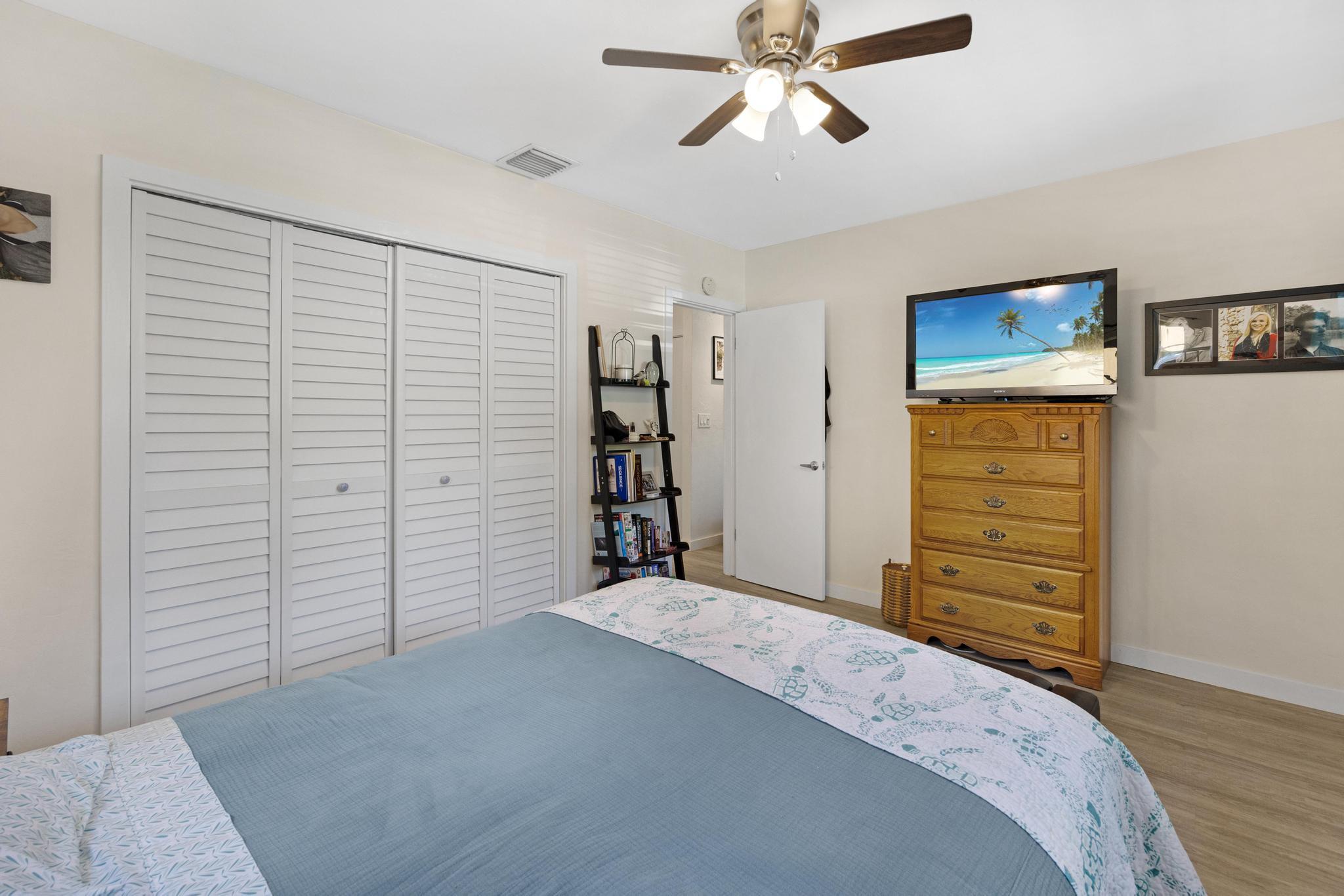 2027 Staples Avenue Property Photo 28