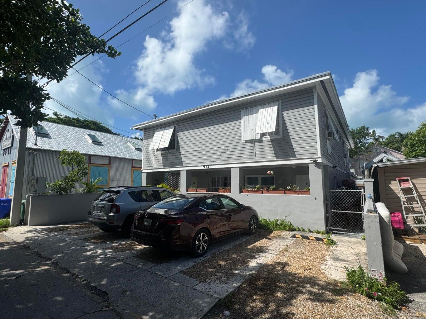 912 Pohalski Street Property Photo 2
