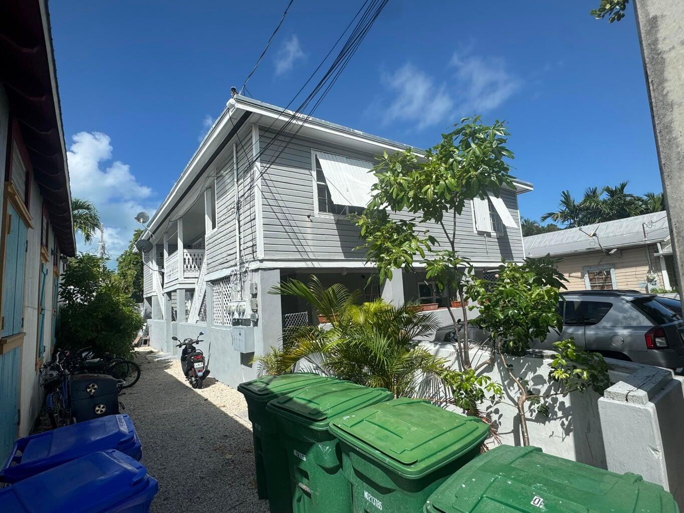 912 Pohalski Street Property Photo 3