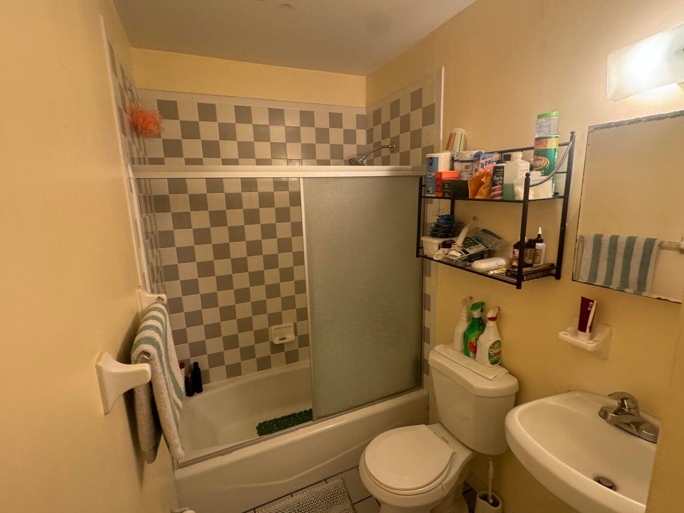 912 Pohalski Street Property Photo 8