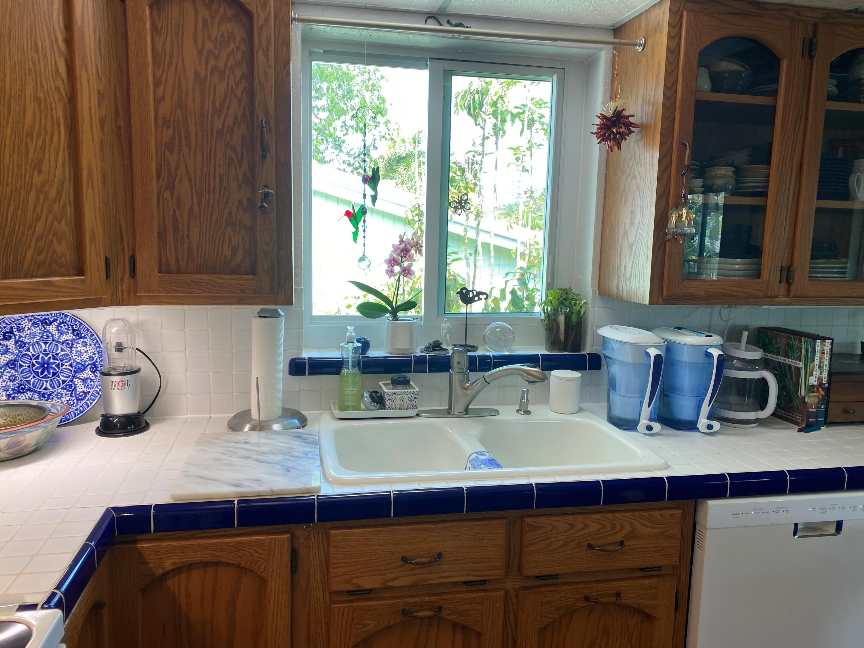 544 Plante Street Property Photo 31