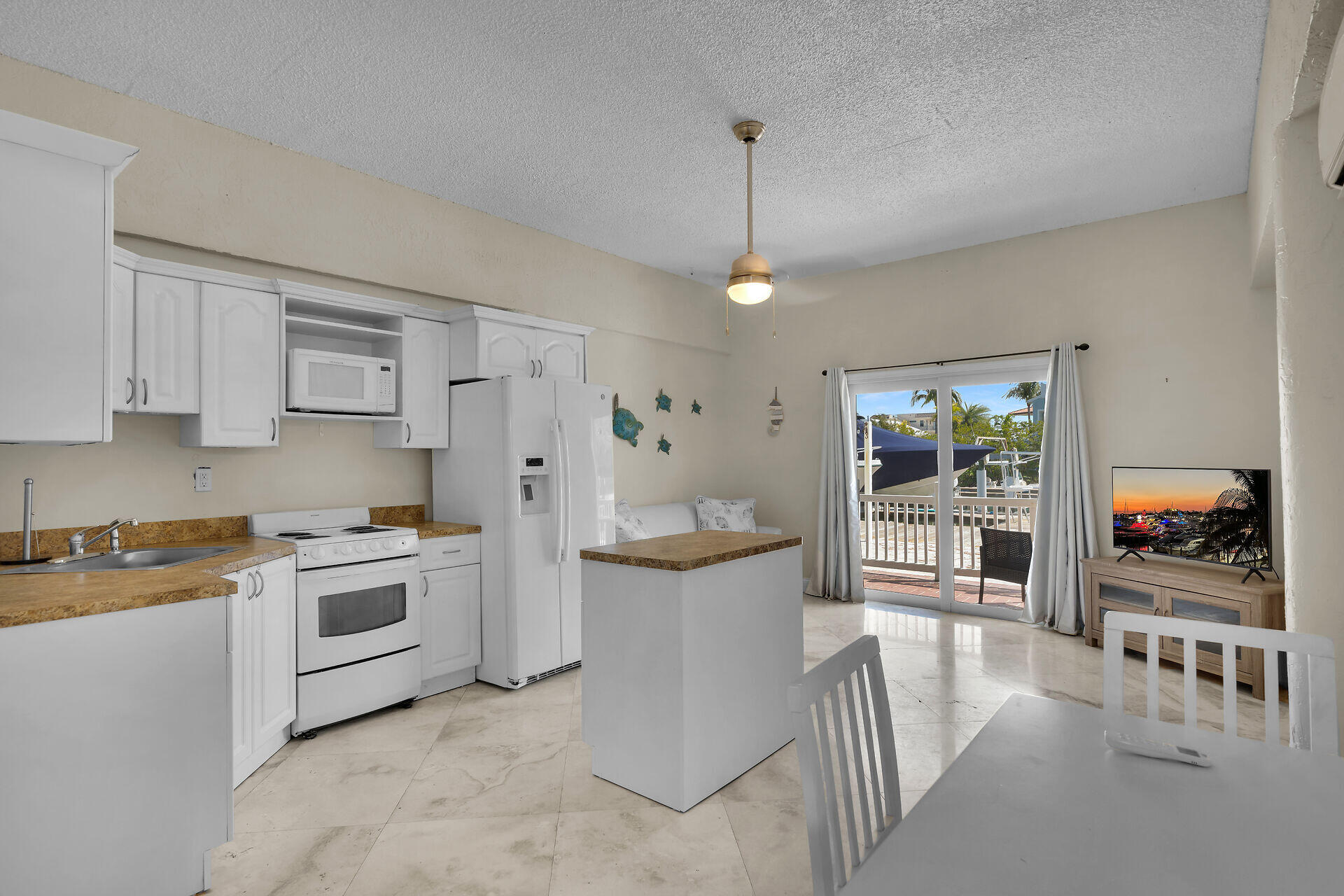 165 Ocean Bay Drive, 9-a Property Photo 27