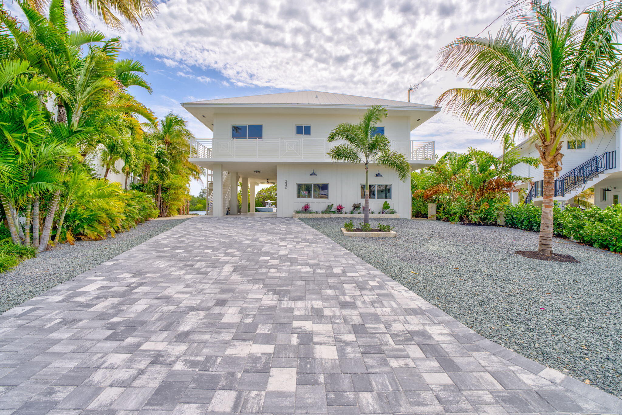 230 Biscayne Boulevard Property Photo