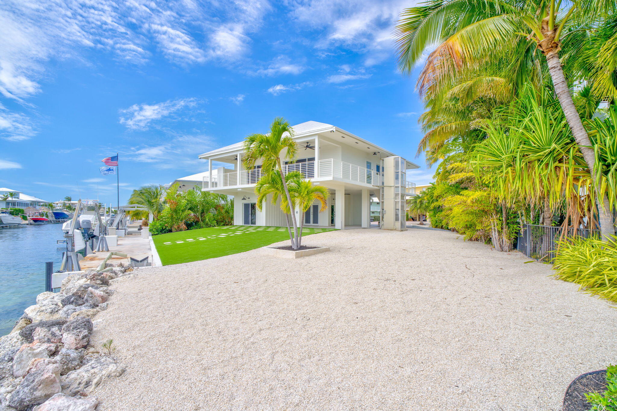 230 Biscayne Boulevard Property Photo 10