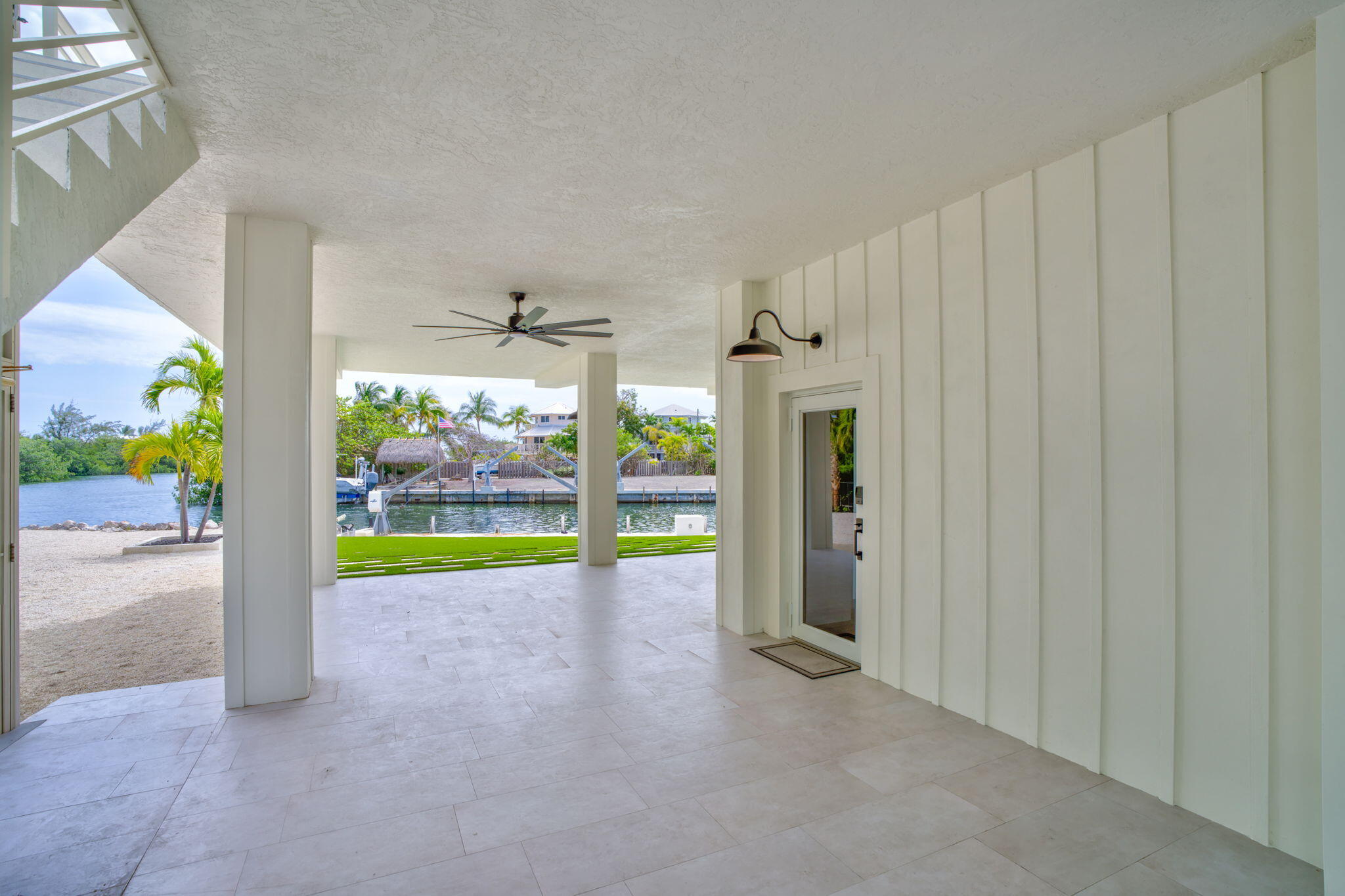 230 Biscayne Boulevard Property Photo 14