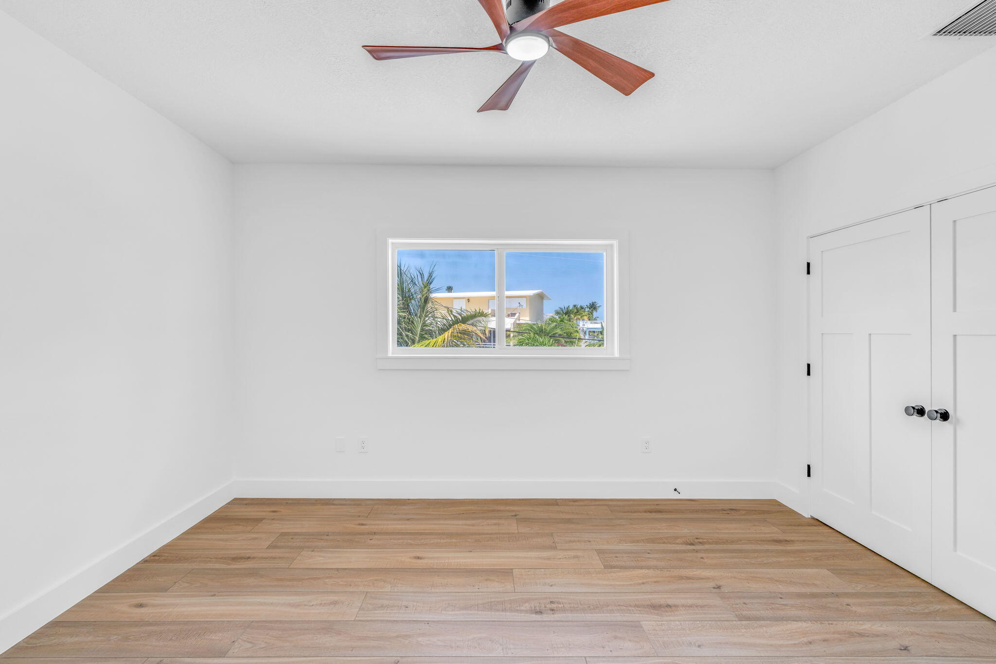 230 Biscayne Boulevard Property Photo 36