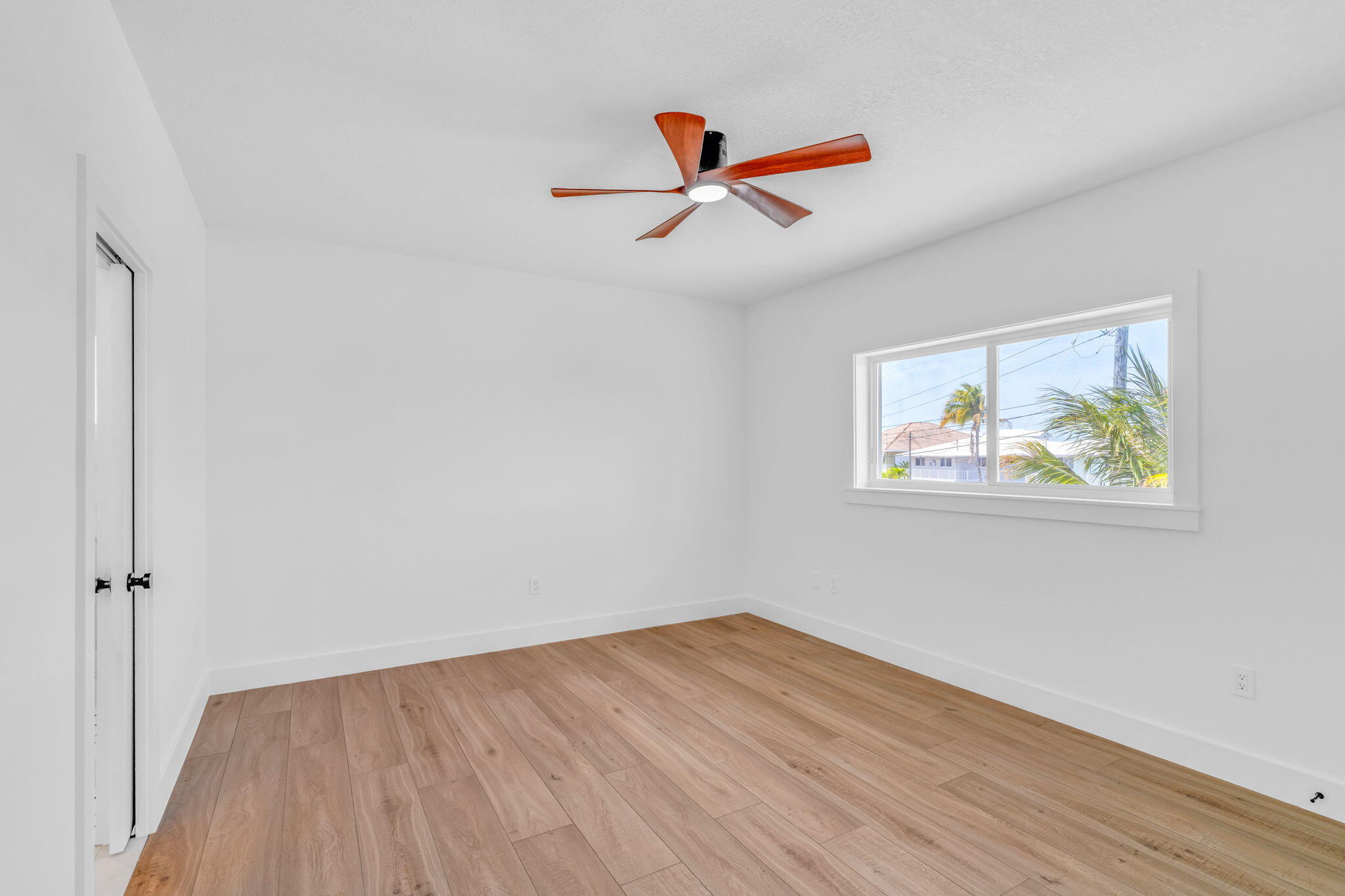 230 Biscayne Boulevard Property Photo 38