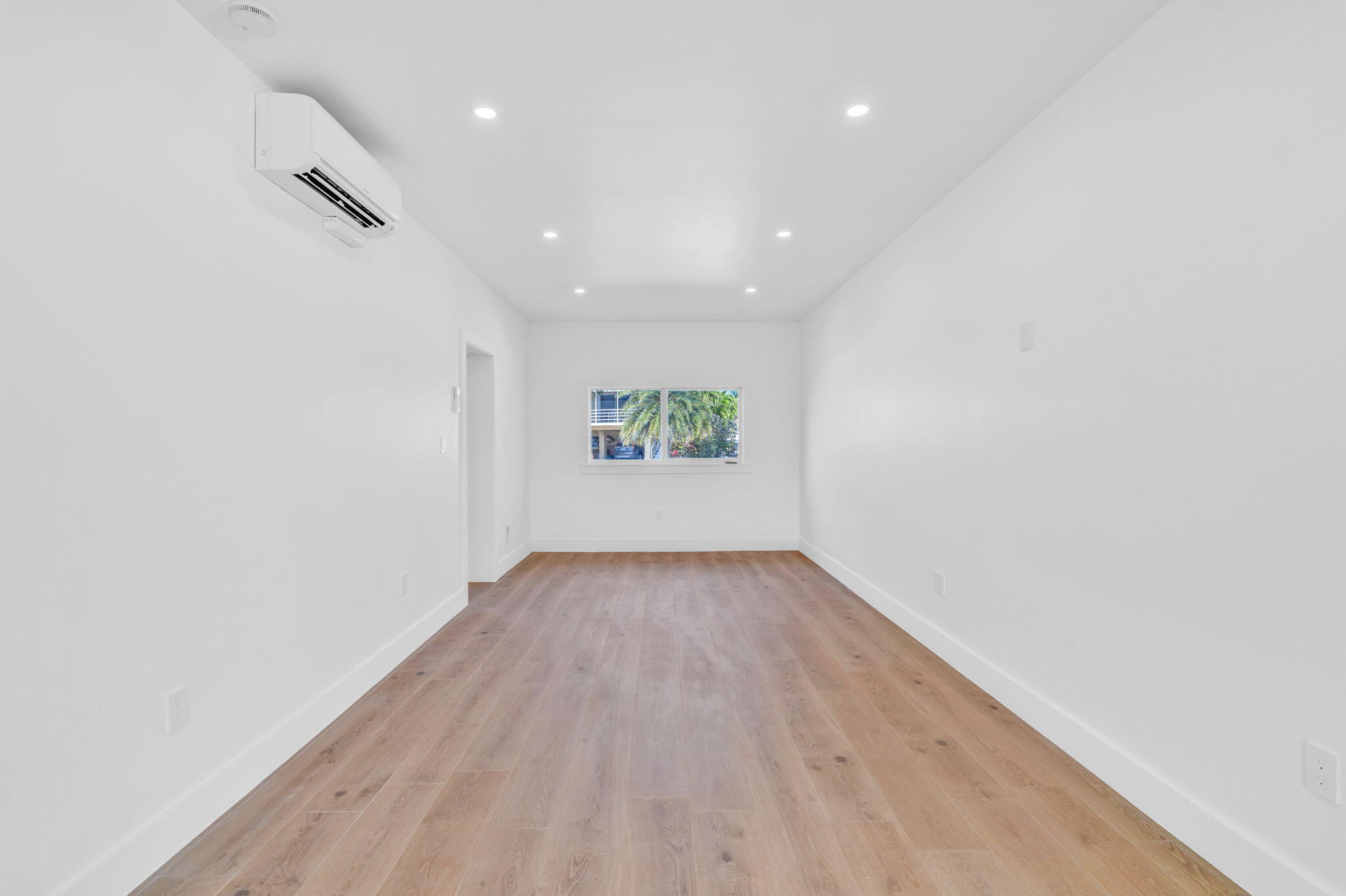 230 Biscayne Boulevard Property Photo 47
