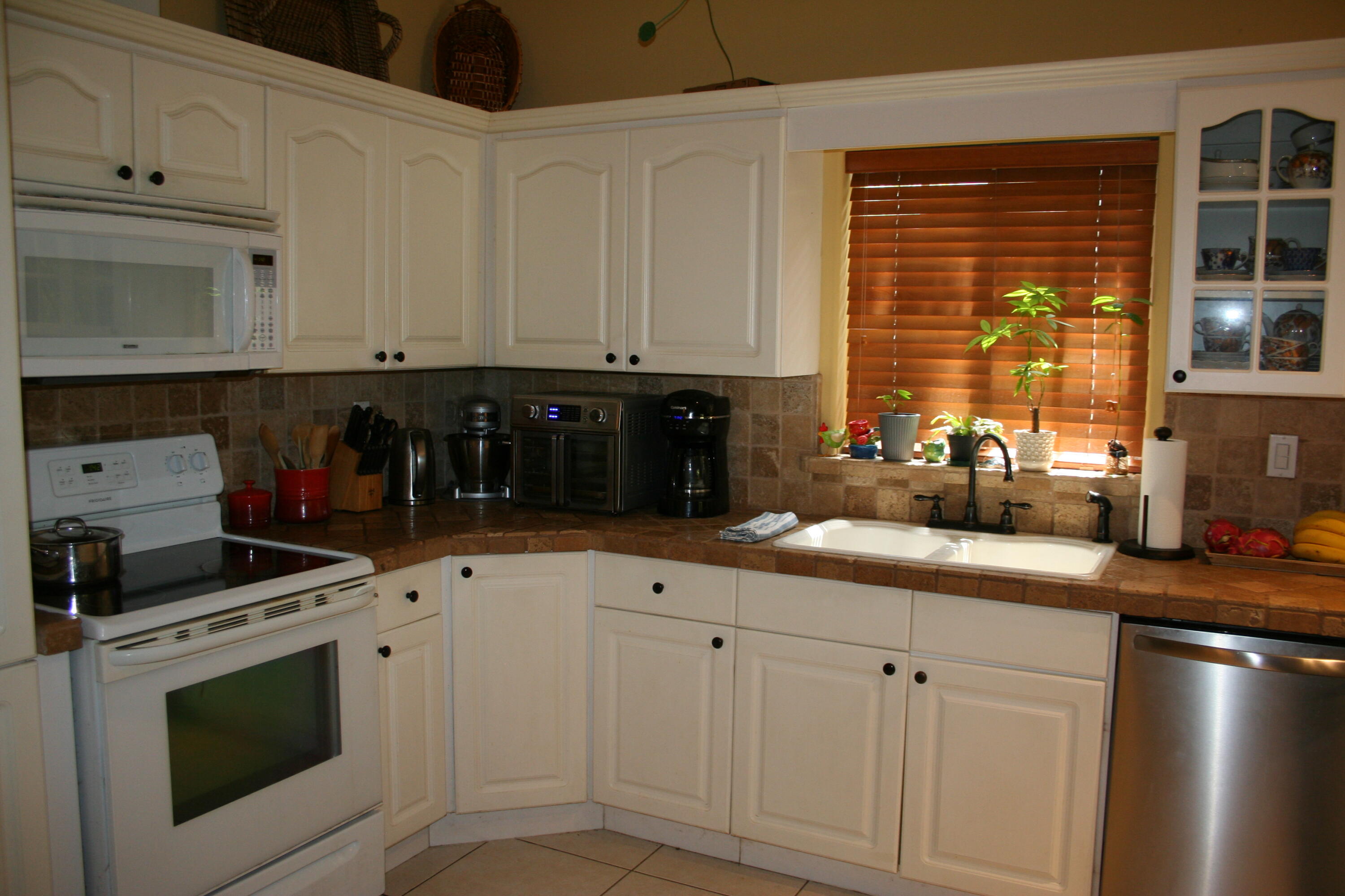 6 Fishermans Trail Property Photo 8