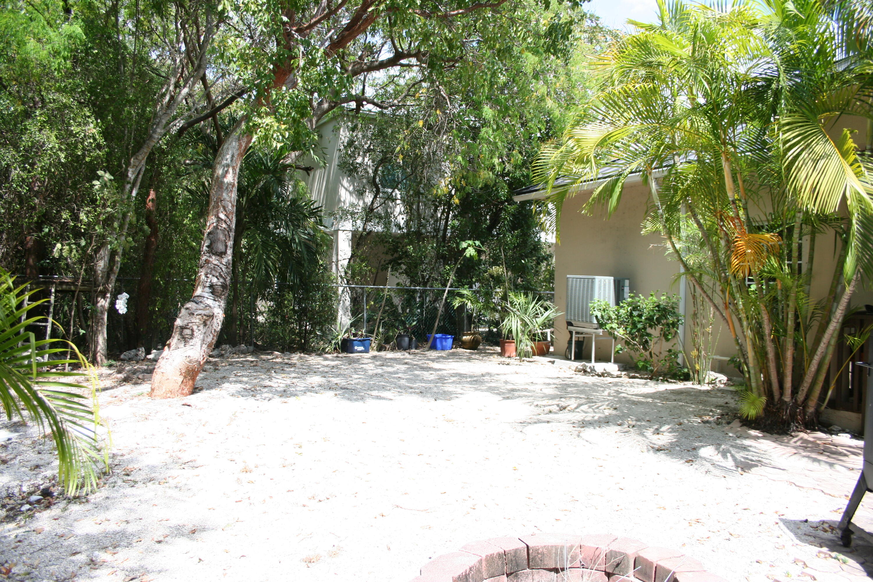 6 Fishermans Trail Property Photo 15