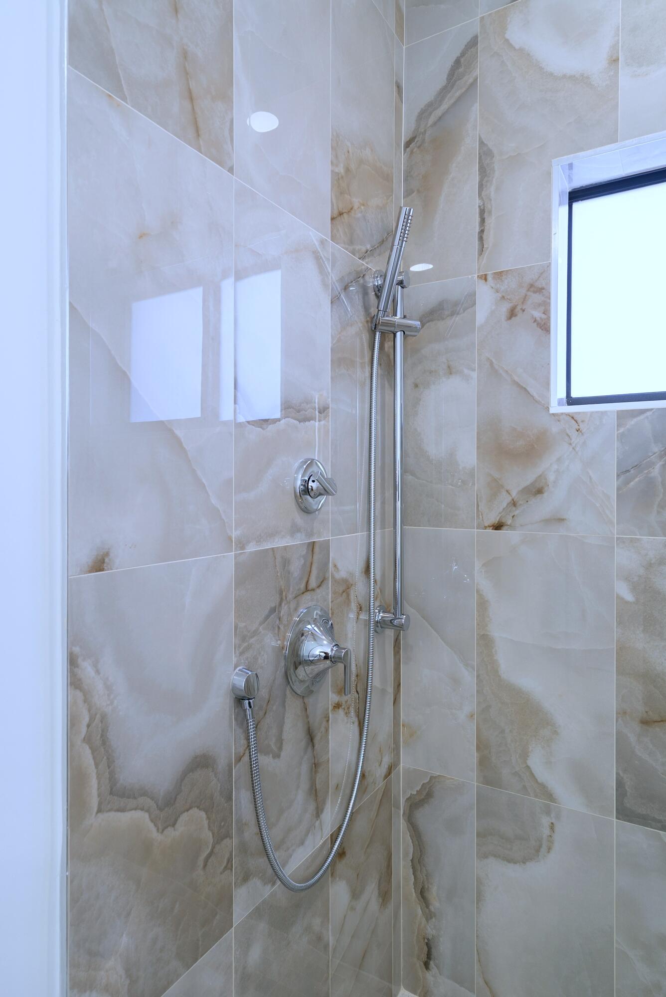 17 Coral Way Property Photo 27