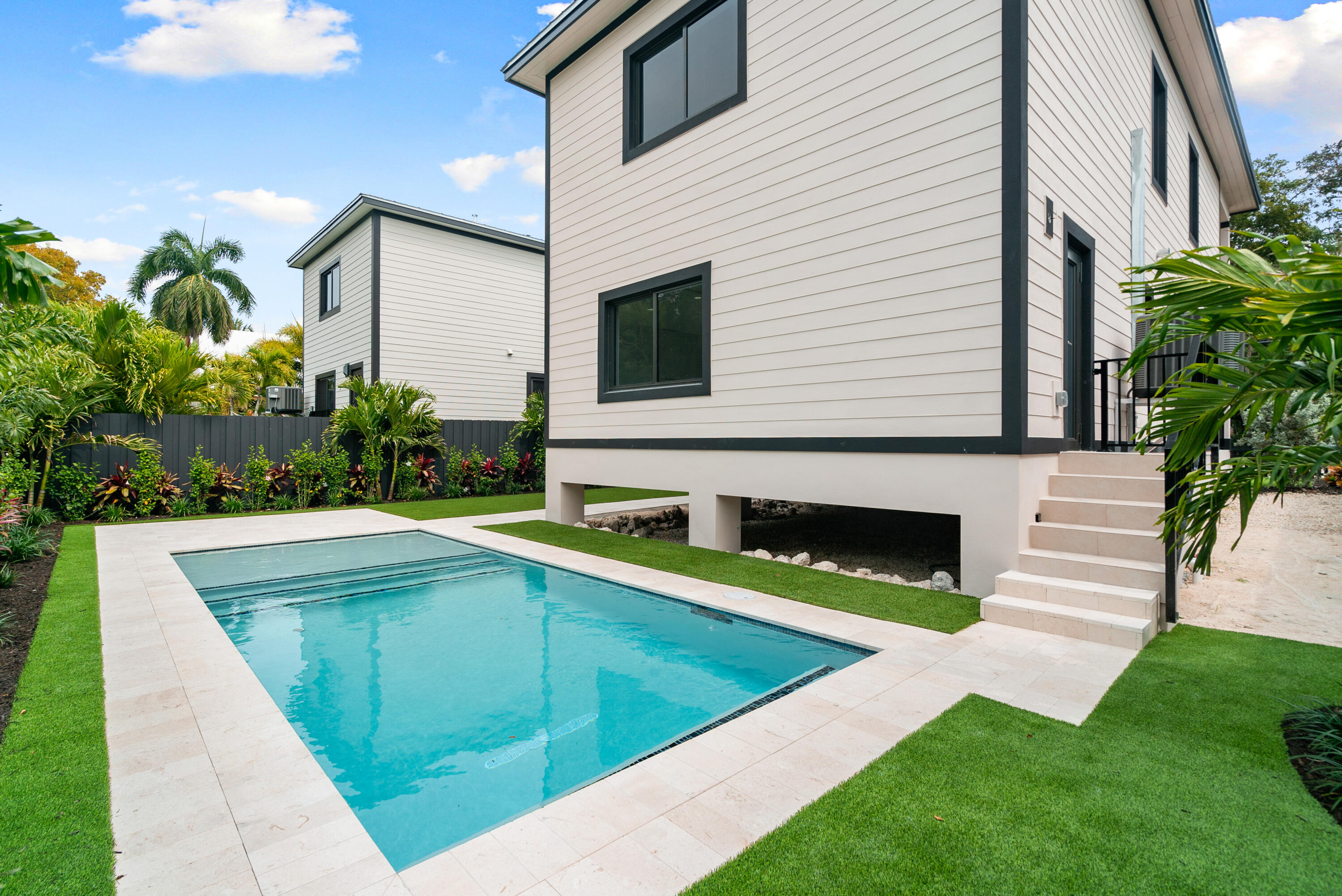 17 Coral Way Property Photo 45