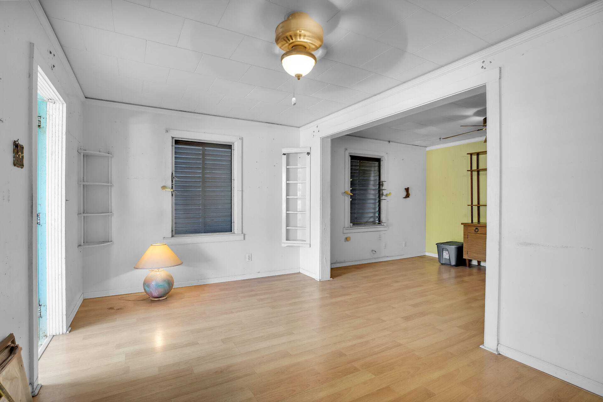 1115 Varela Street Property Photo 6