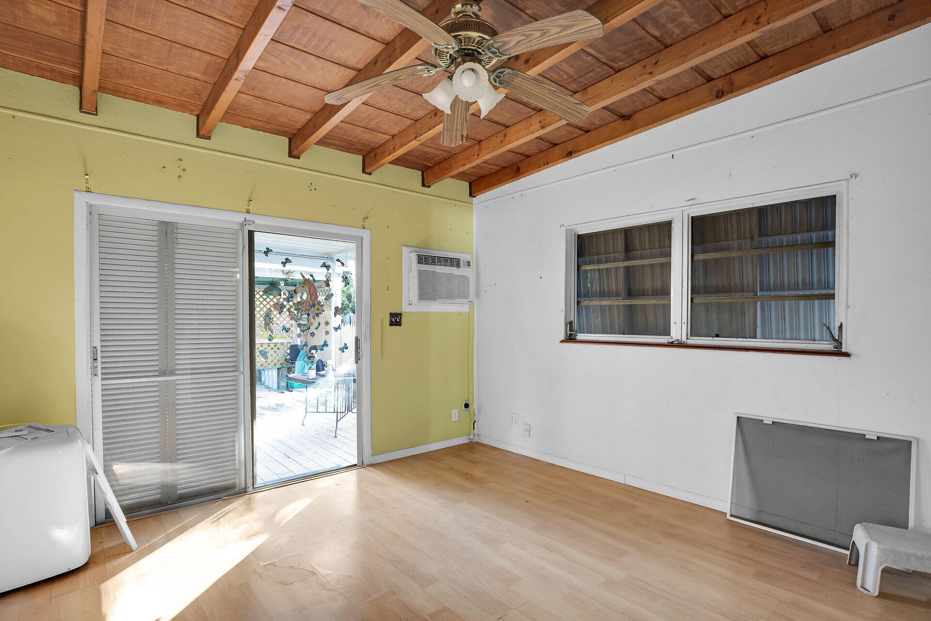 1115 Varela Street Property Photo 13