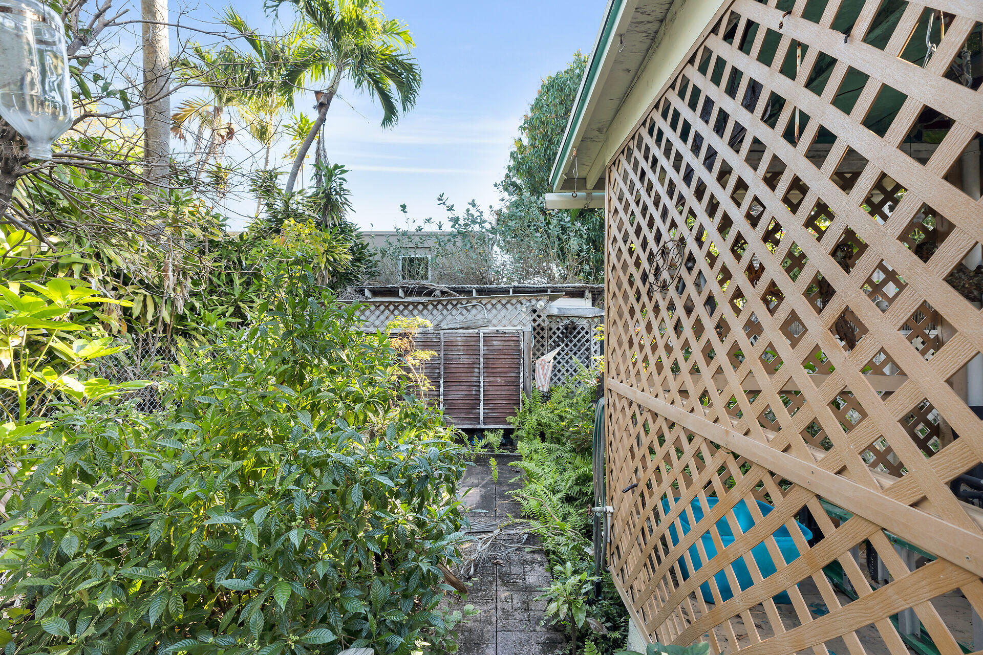 1115 Varela Street Property Photo 19