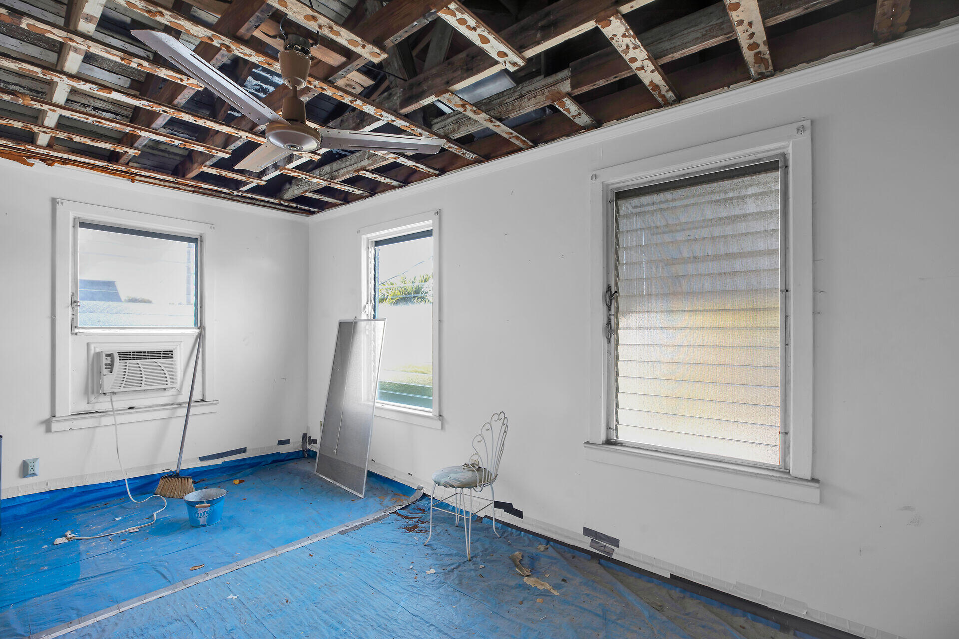 1115 Varela Street Property Photo 28
