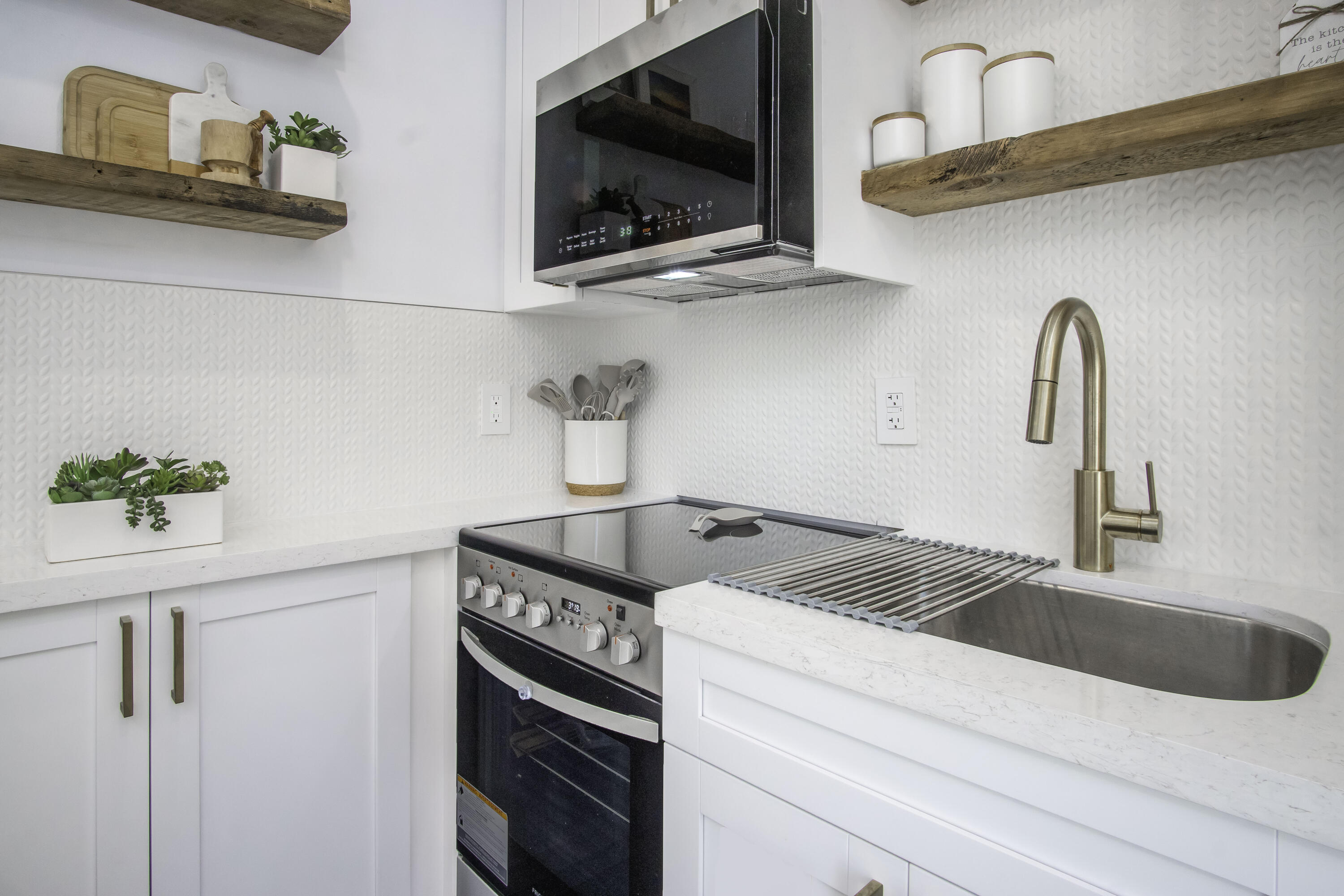 485 112th Street Ocean Property Photo 9