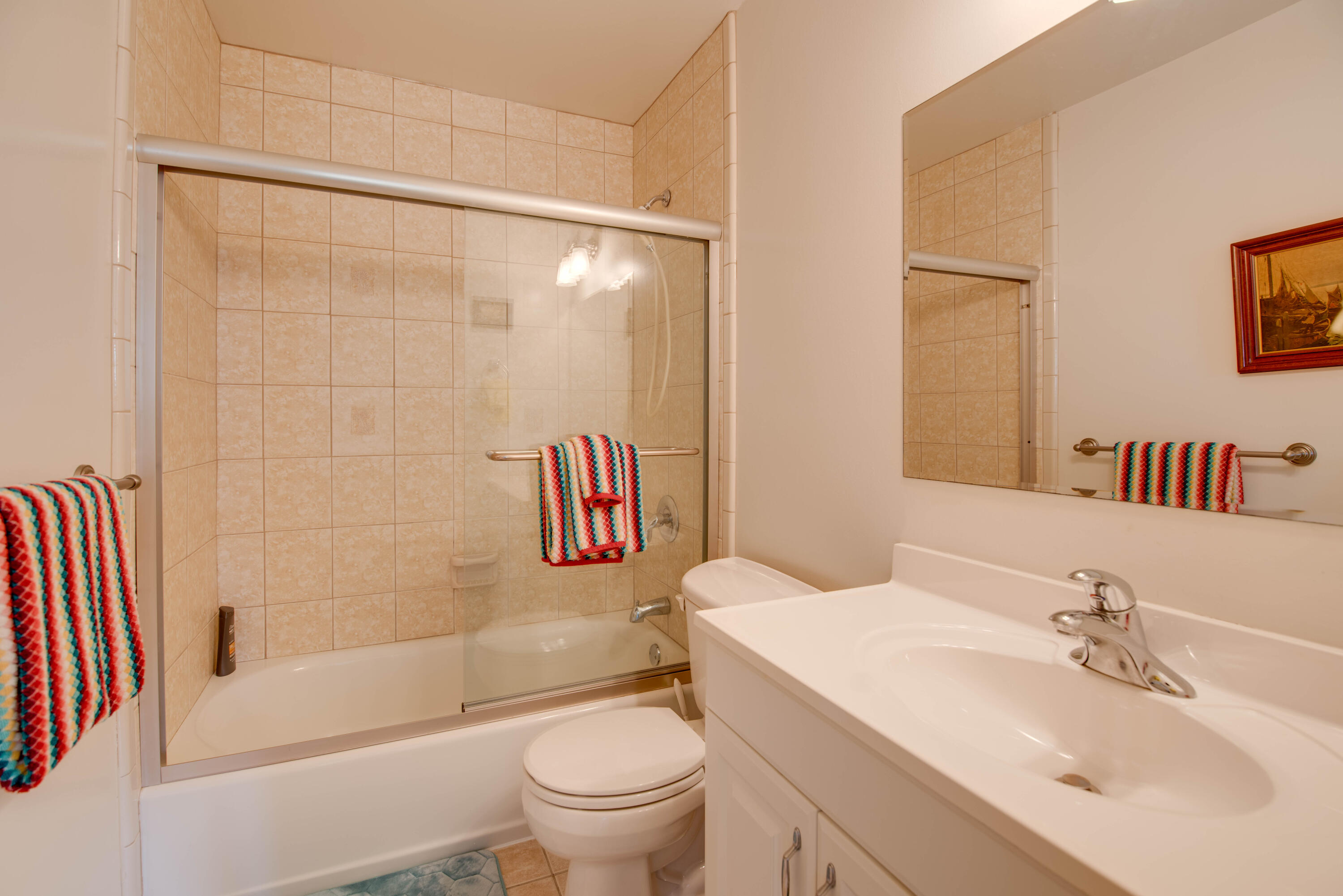 32 Hilton Haven Road, 9 Property Photo 20