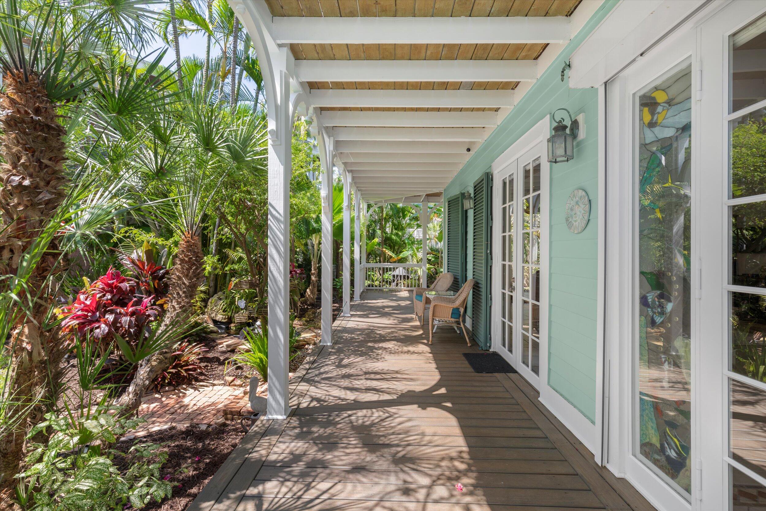 68 Sunset Key Drive Property Photo 4