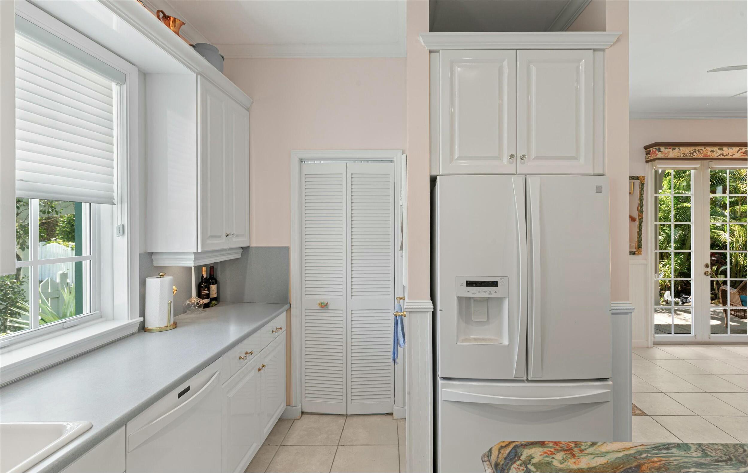 68 Sunset Key Drive Property Photo 30