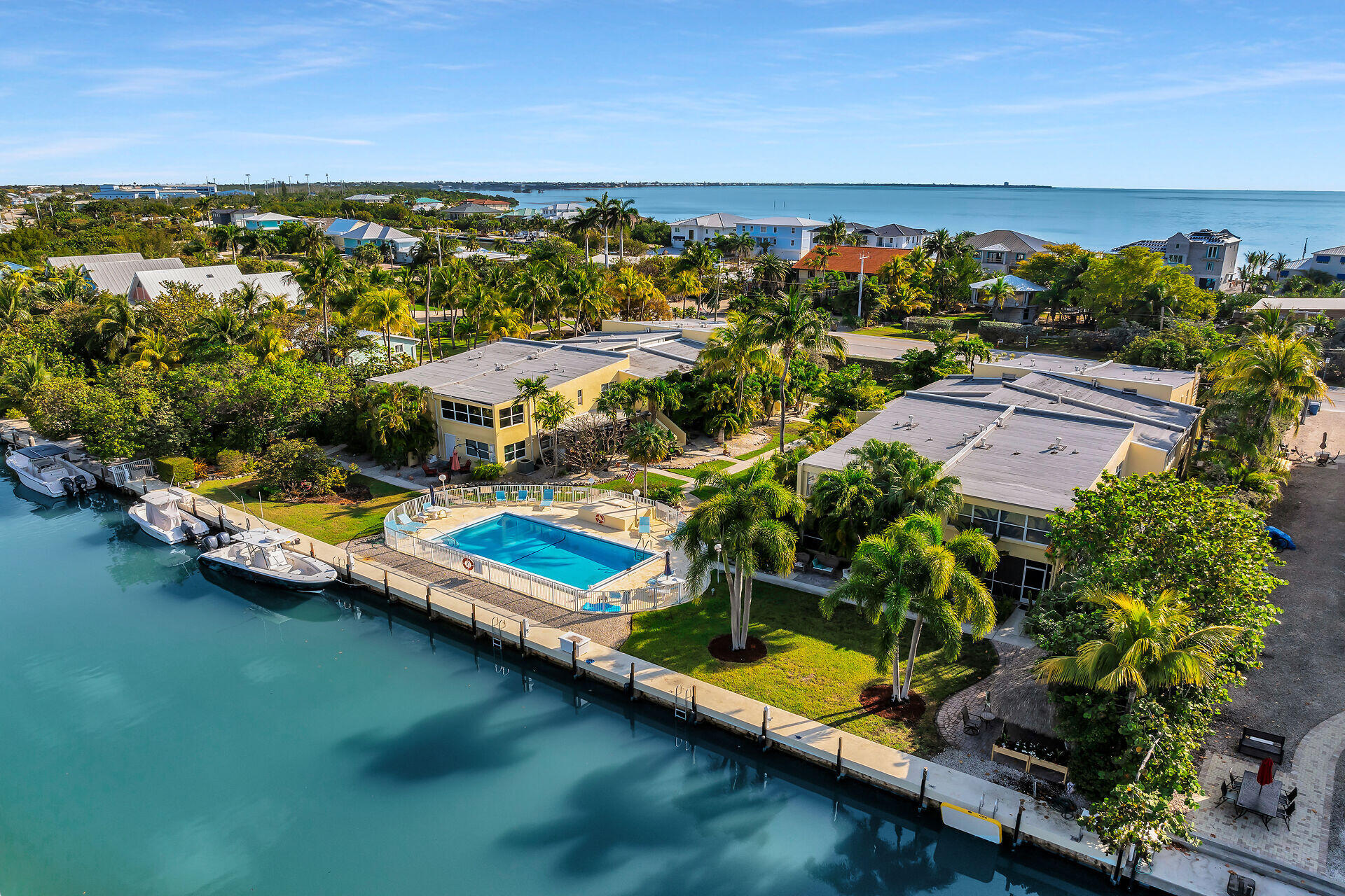 591 Sombrero Bch Lemon Cove Condo Road, 8 B Property Photo 8