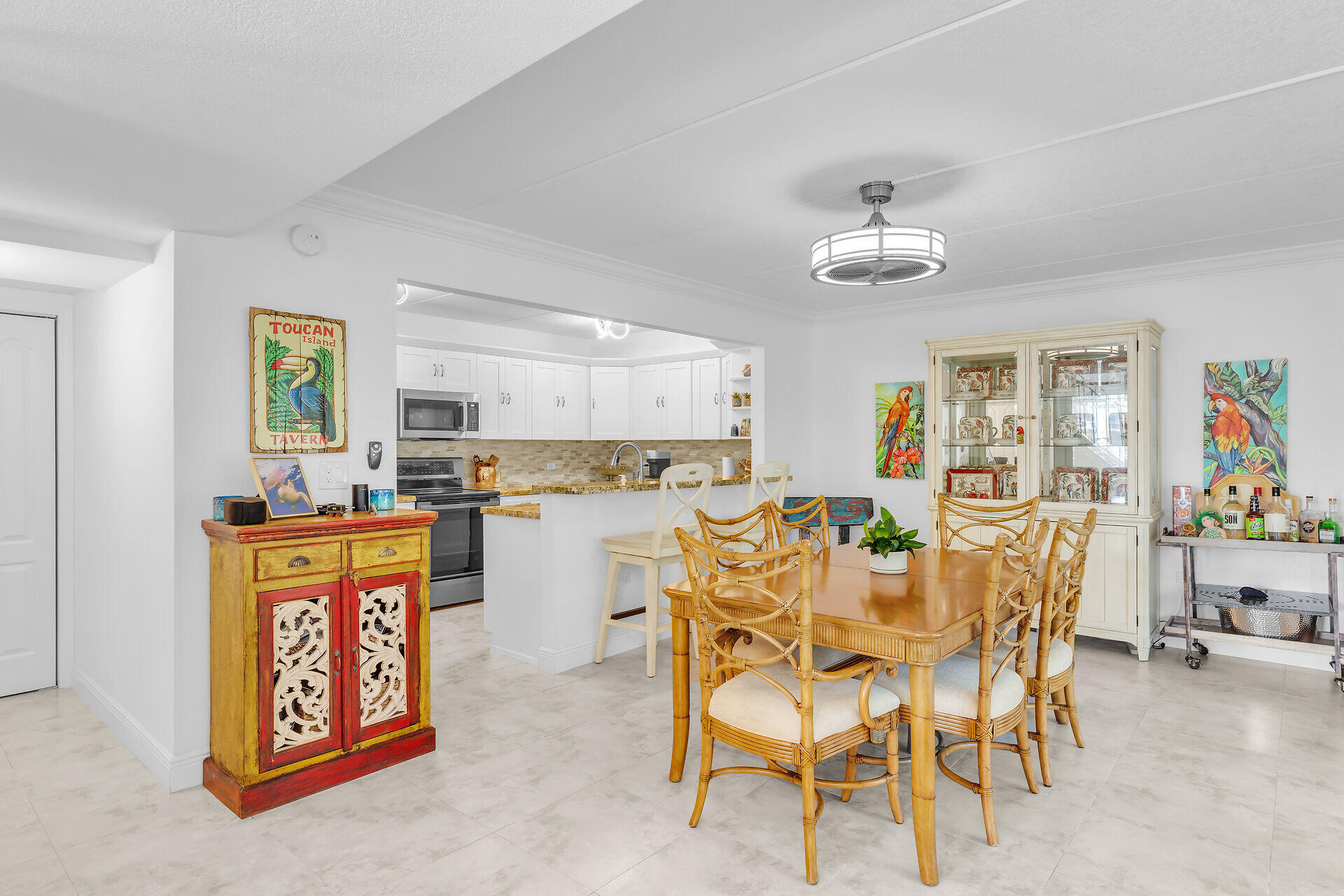 591 Sombrero Bch Lemon Cove Condo Road, 8 B Property Photo 19