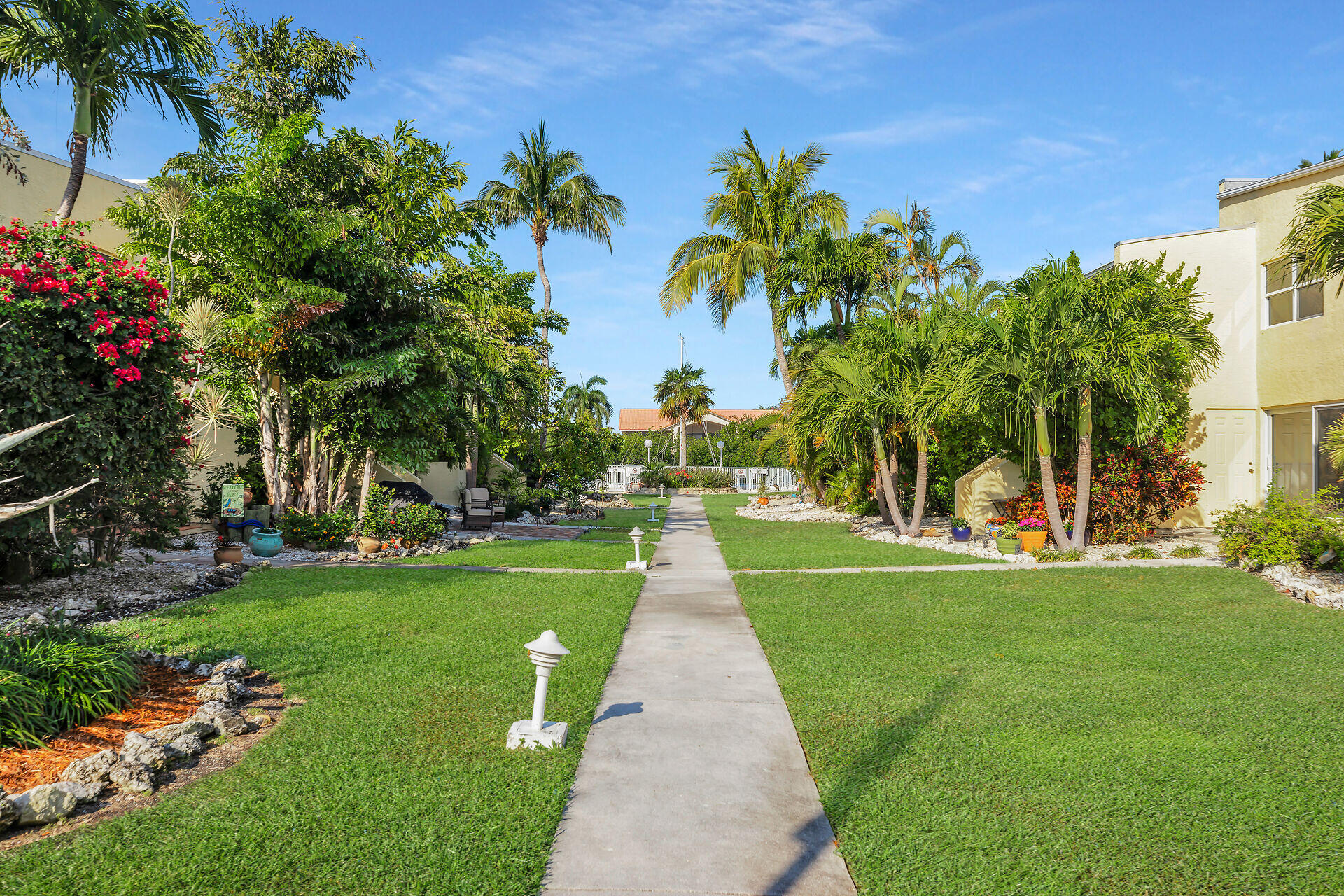591 Sombrero Bch Lemon Cove Condo Road, 8 B Property Photo 31