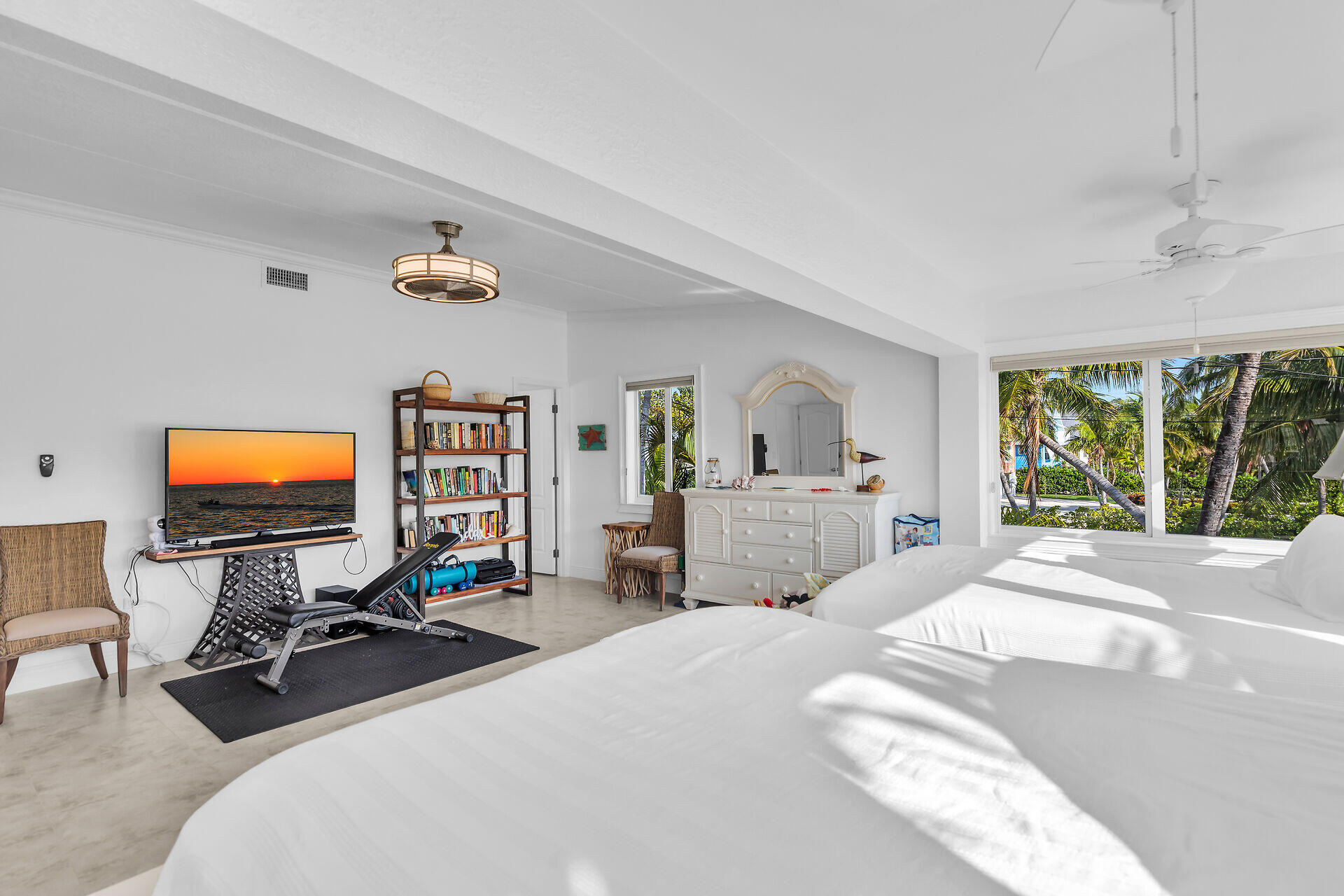 591 Sombrero Beach Road, 8 B Property Photo 25